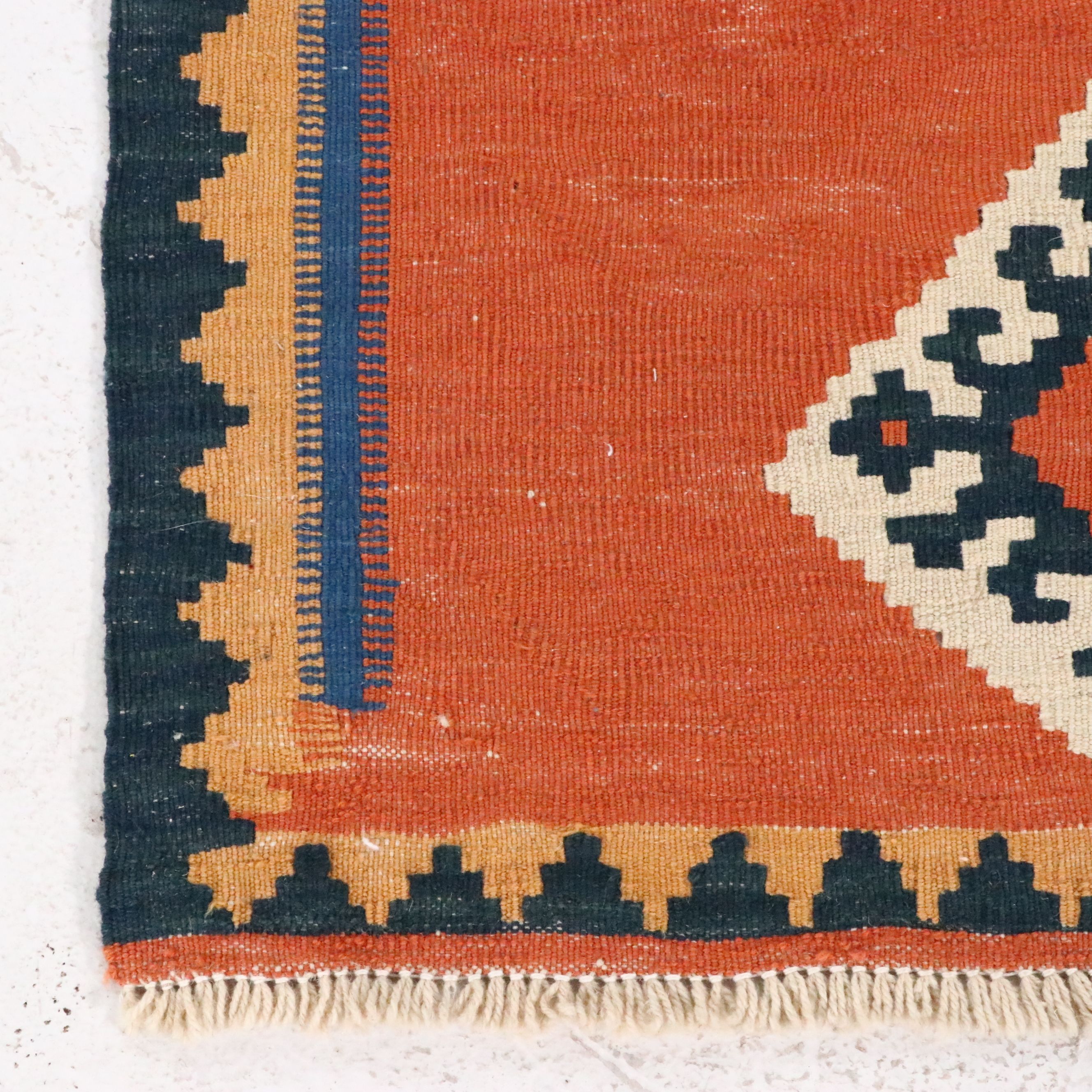 2'3 x 3'11 Handwoven Turkish Kilim Accent Rug