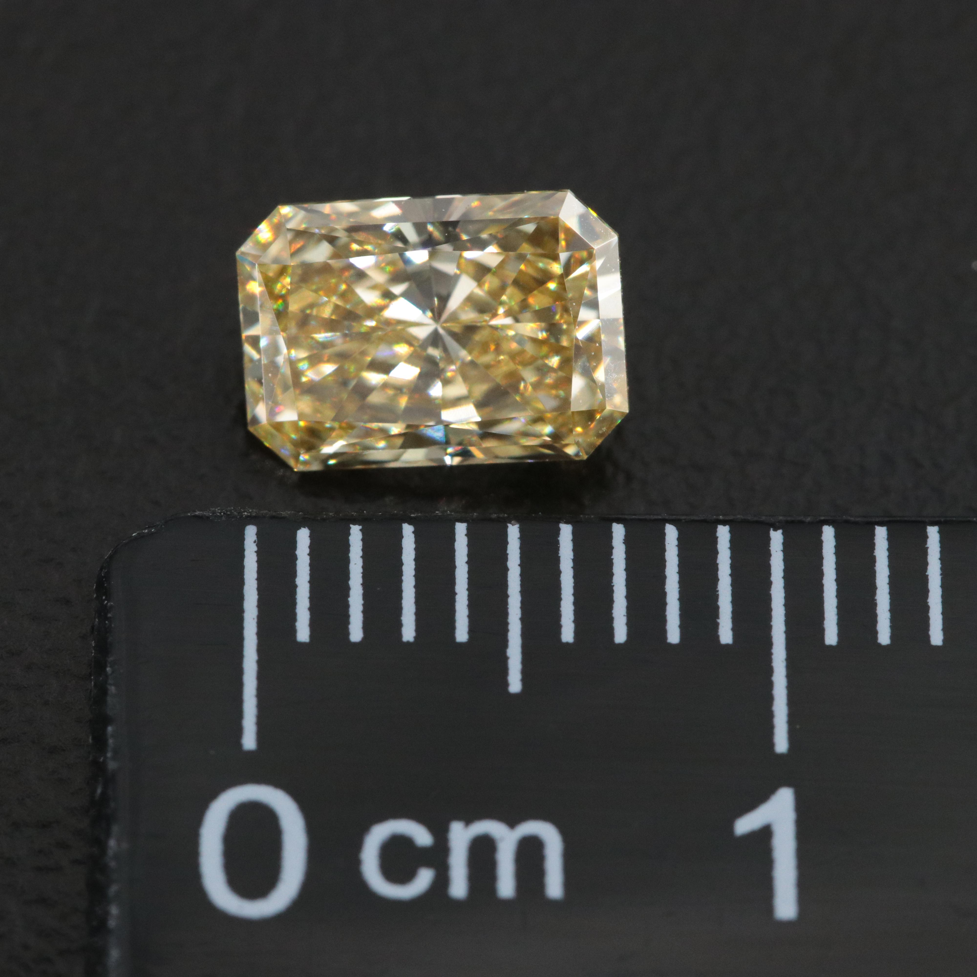 Loose 1.08 CT Lab Grown Fancy Yellow Diamond with IGI Report