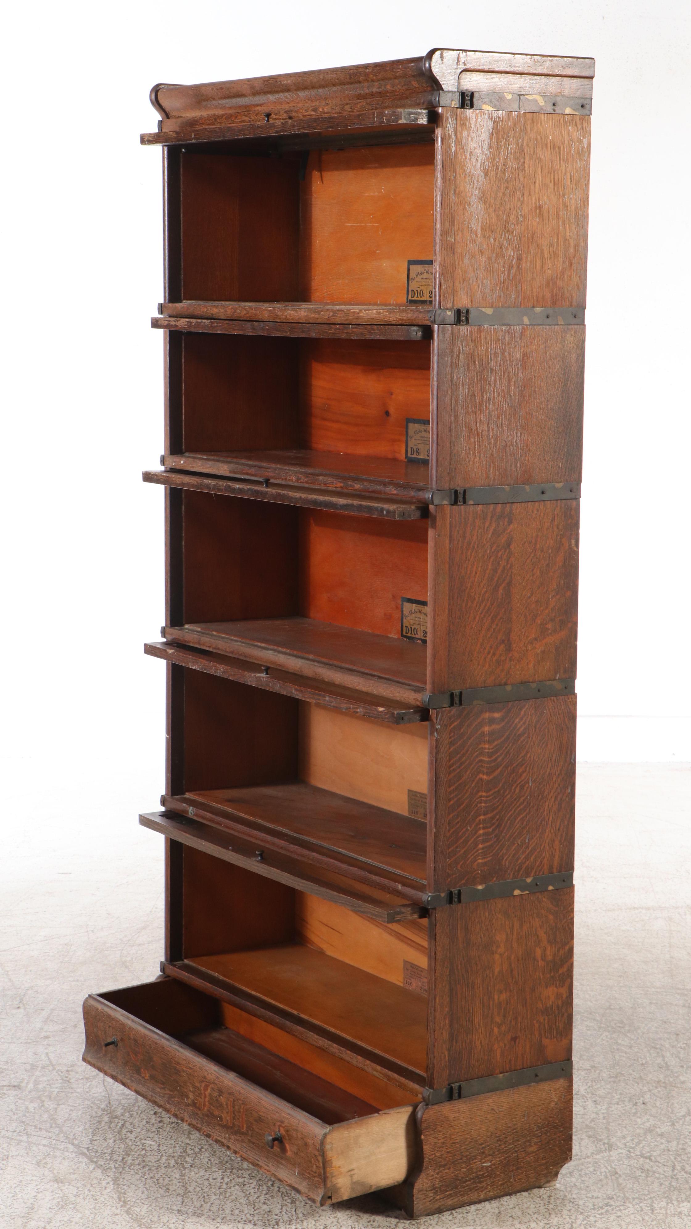 The Globe-Wernicke Co. Oak Barrister's Bookcase, Early to Mid-20th Century