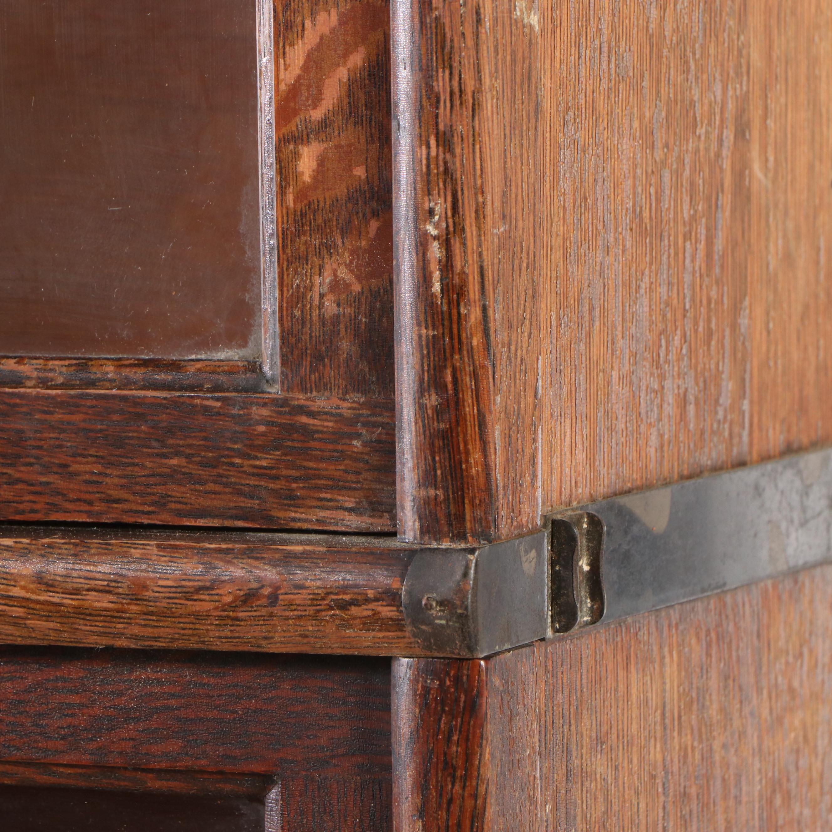The Globe-Wernicke Co. Oak Barrister's Bookcase, Early to Mid-20th Century