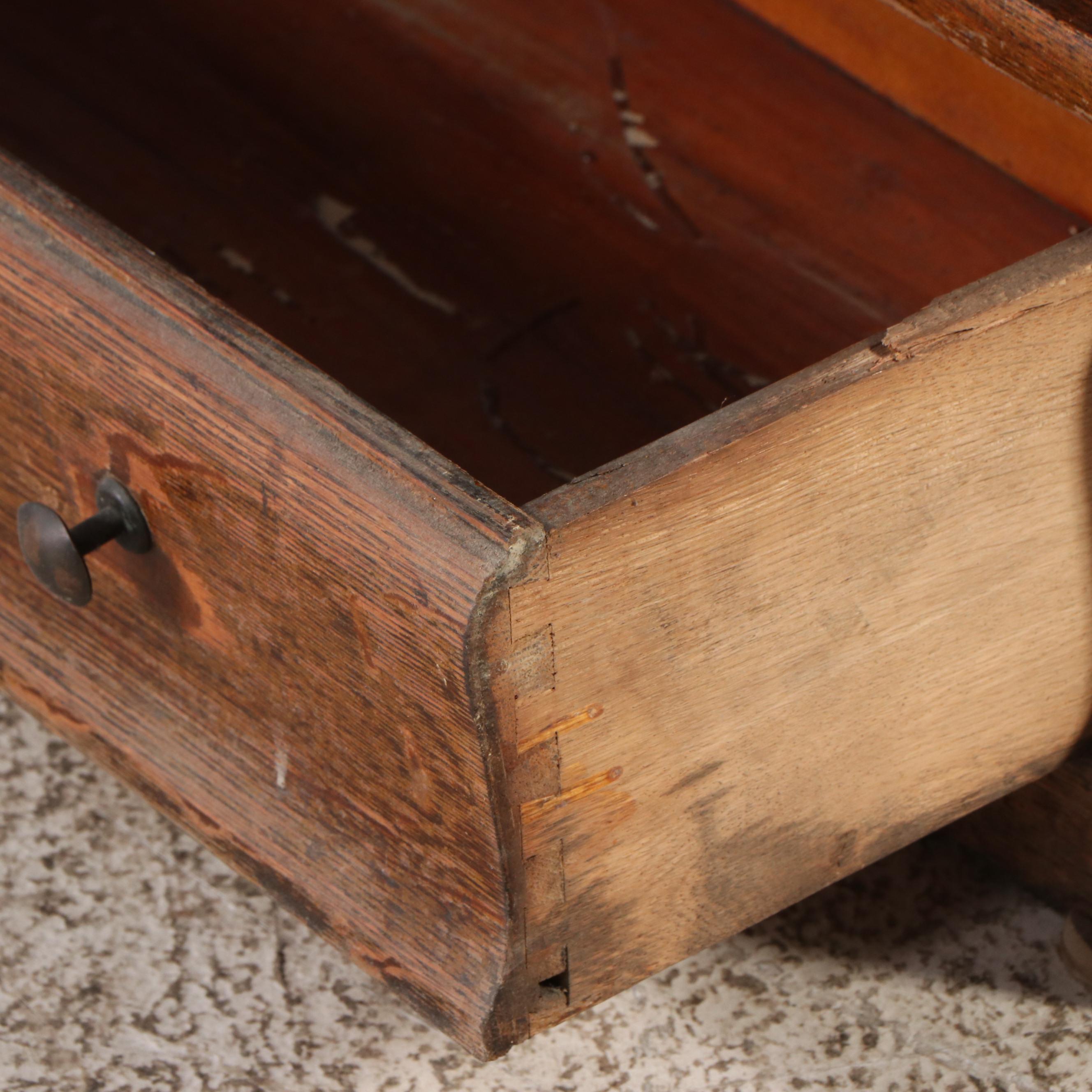 The Globe-Wernicke Co. Oak Barrister's Bookcase, Early to Mid-20th Century
