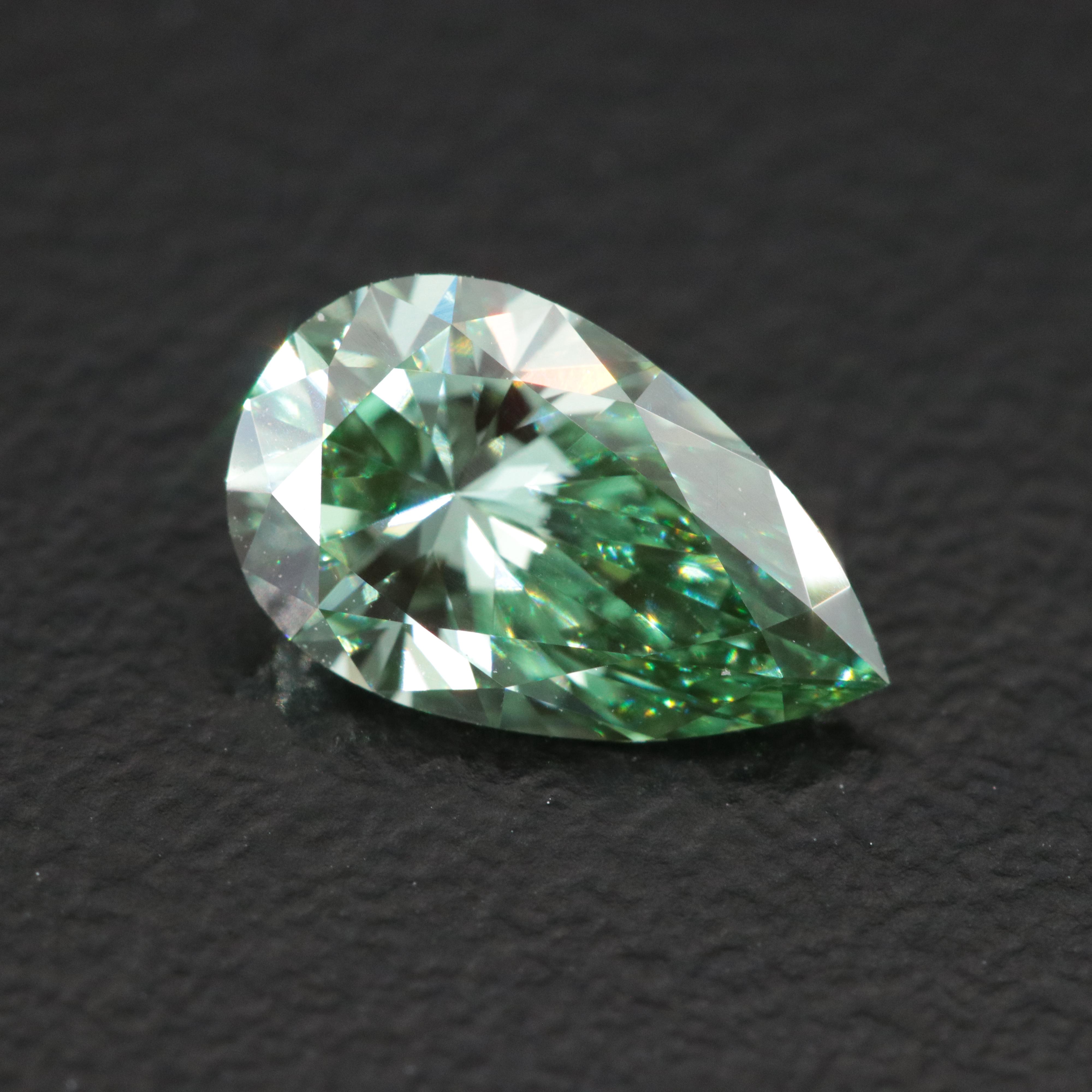 Loose 1.08 CT Lab Grown Fancy Green Diamond with IGI Report