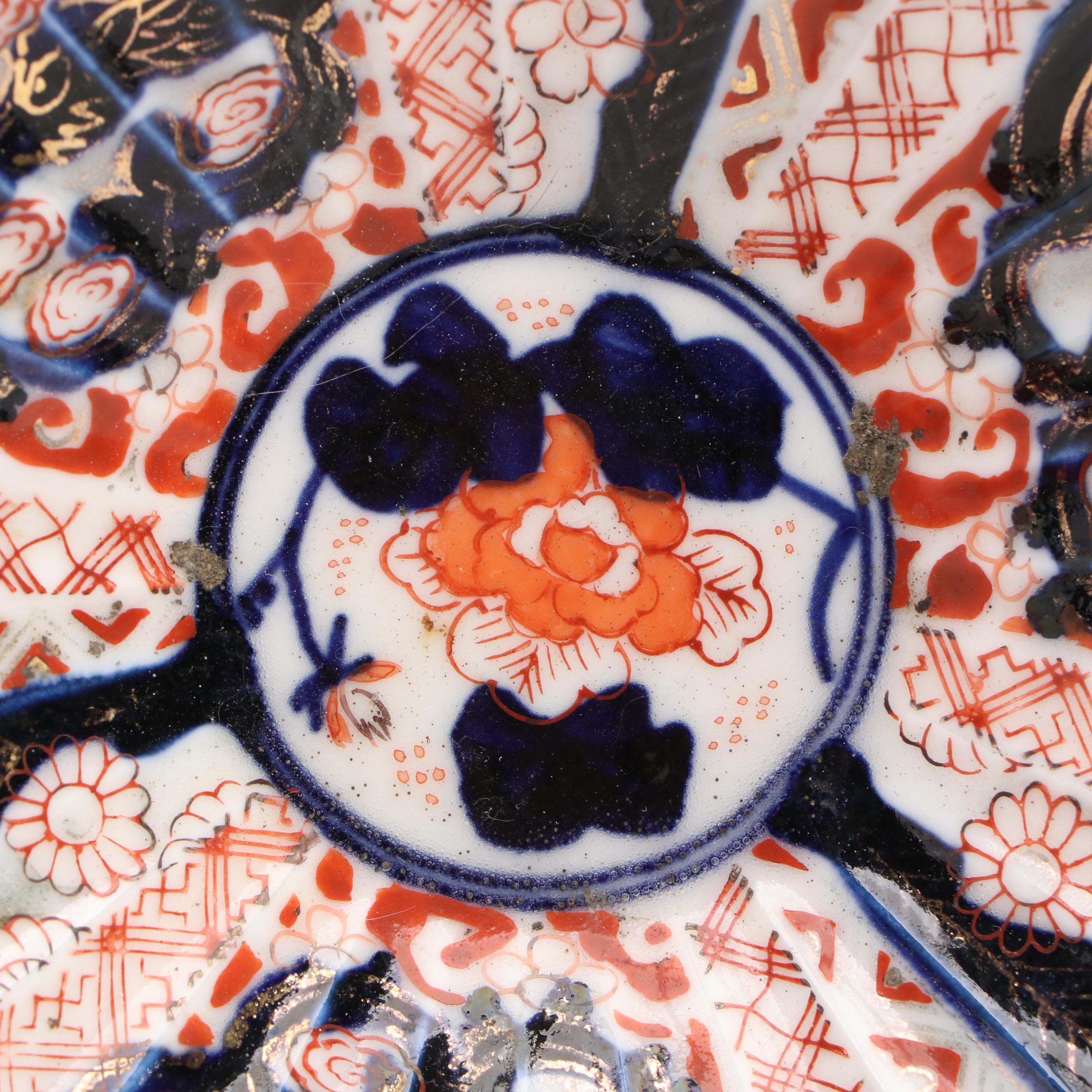 Japanese Imari Porcelain Bowl with Wood Jewelry Box