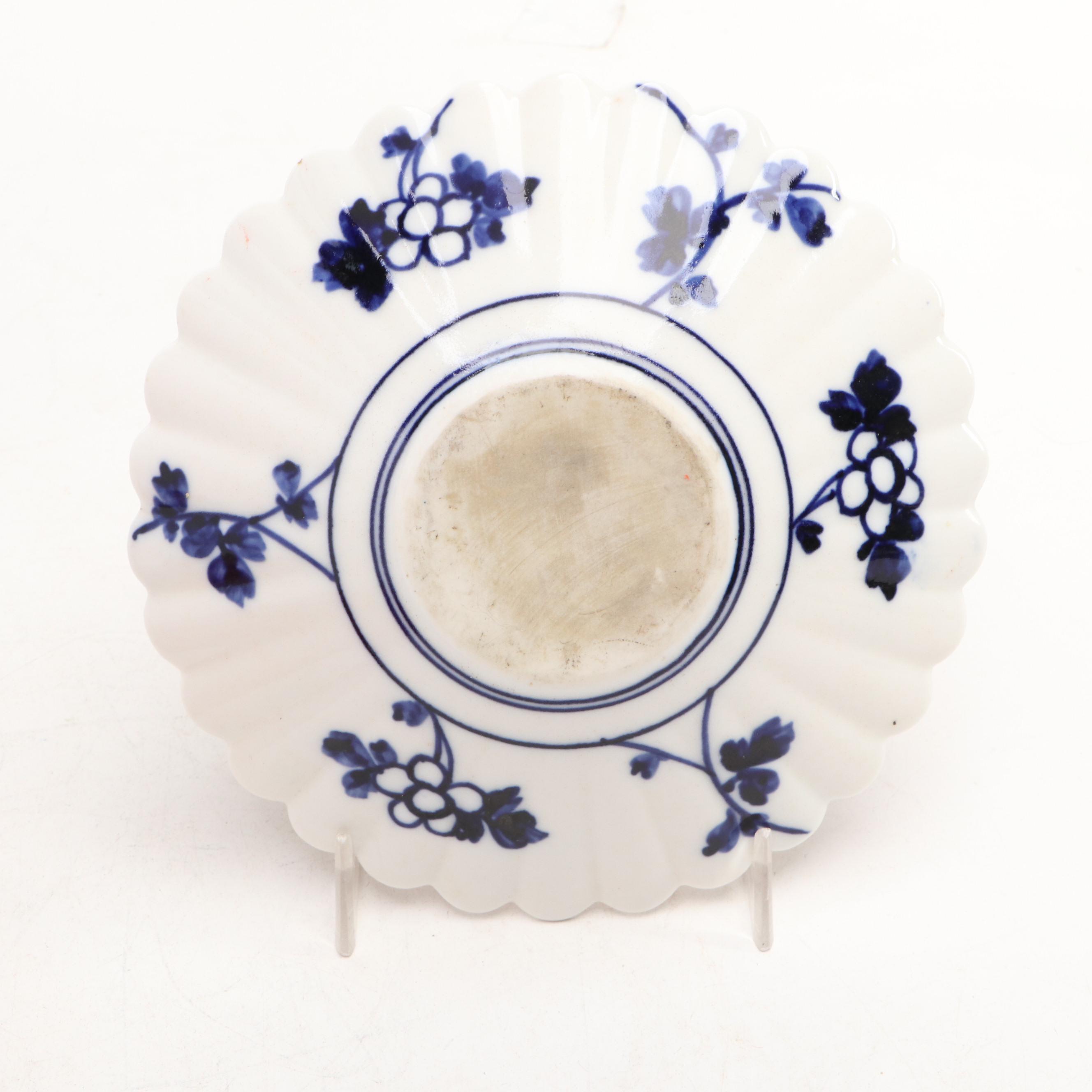 Japanese Imari Porcelain Bowl with Wood Jewelry Box