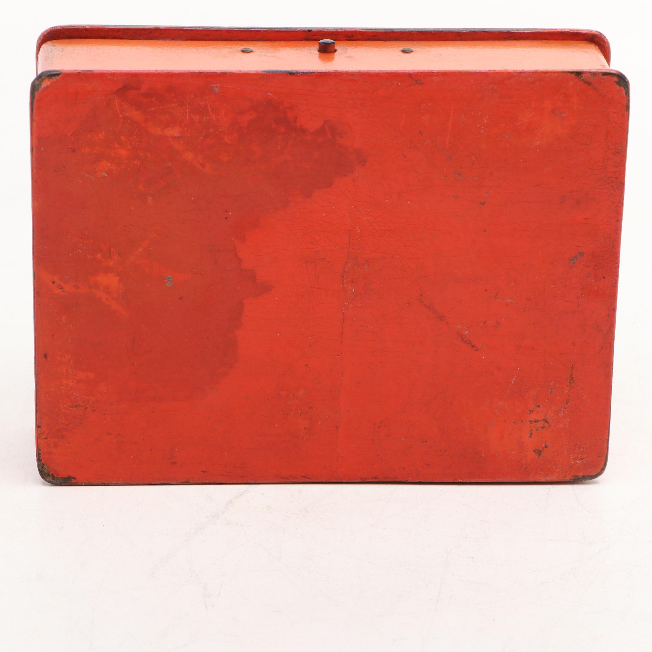 Japanese Imari Porcelain Bowl with Wood Jewelry Box