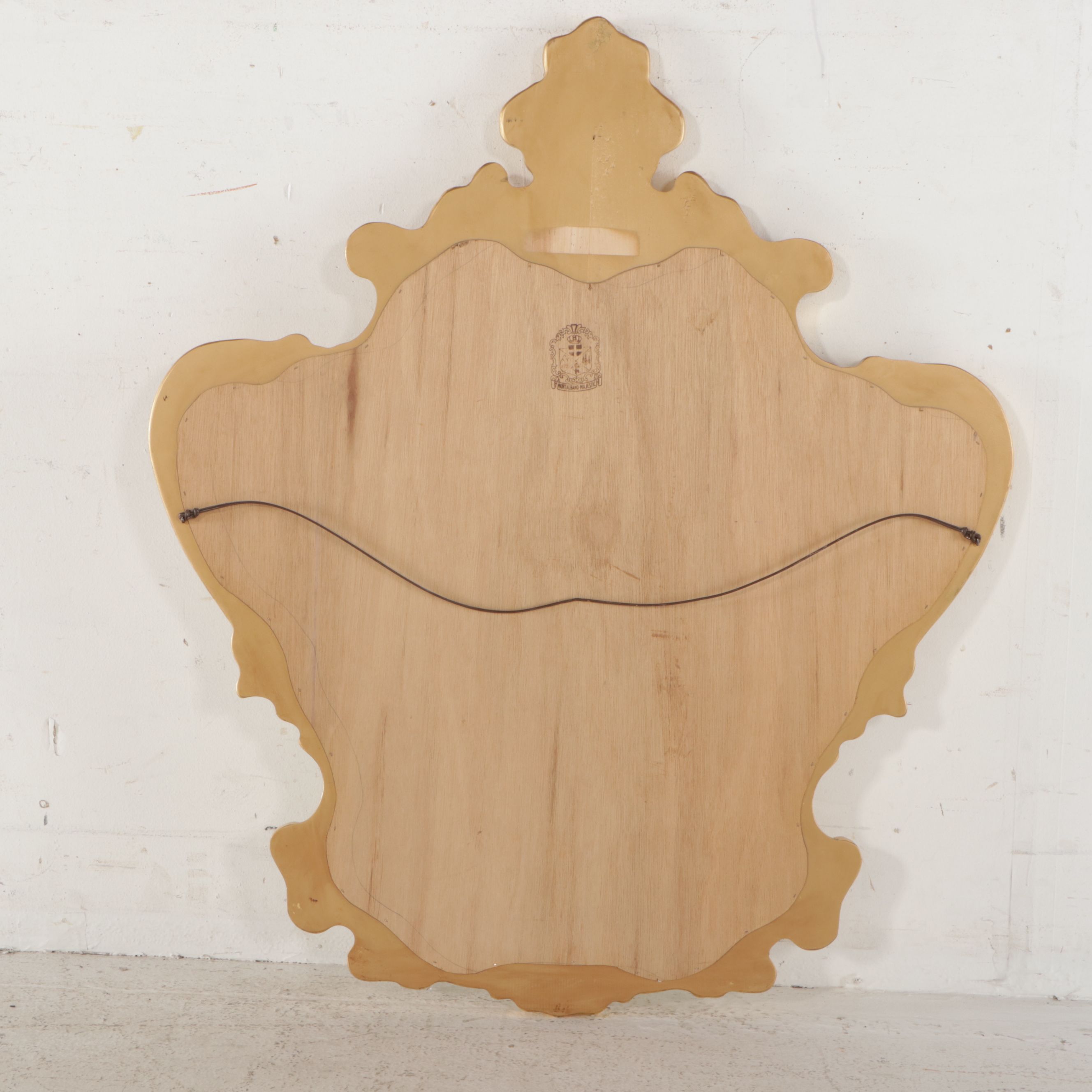 Montalbano-Majestic Italian Baroque Style Carved Giltwood Wall Mirror