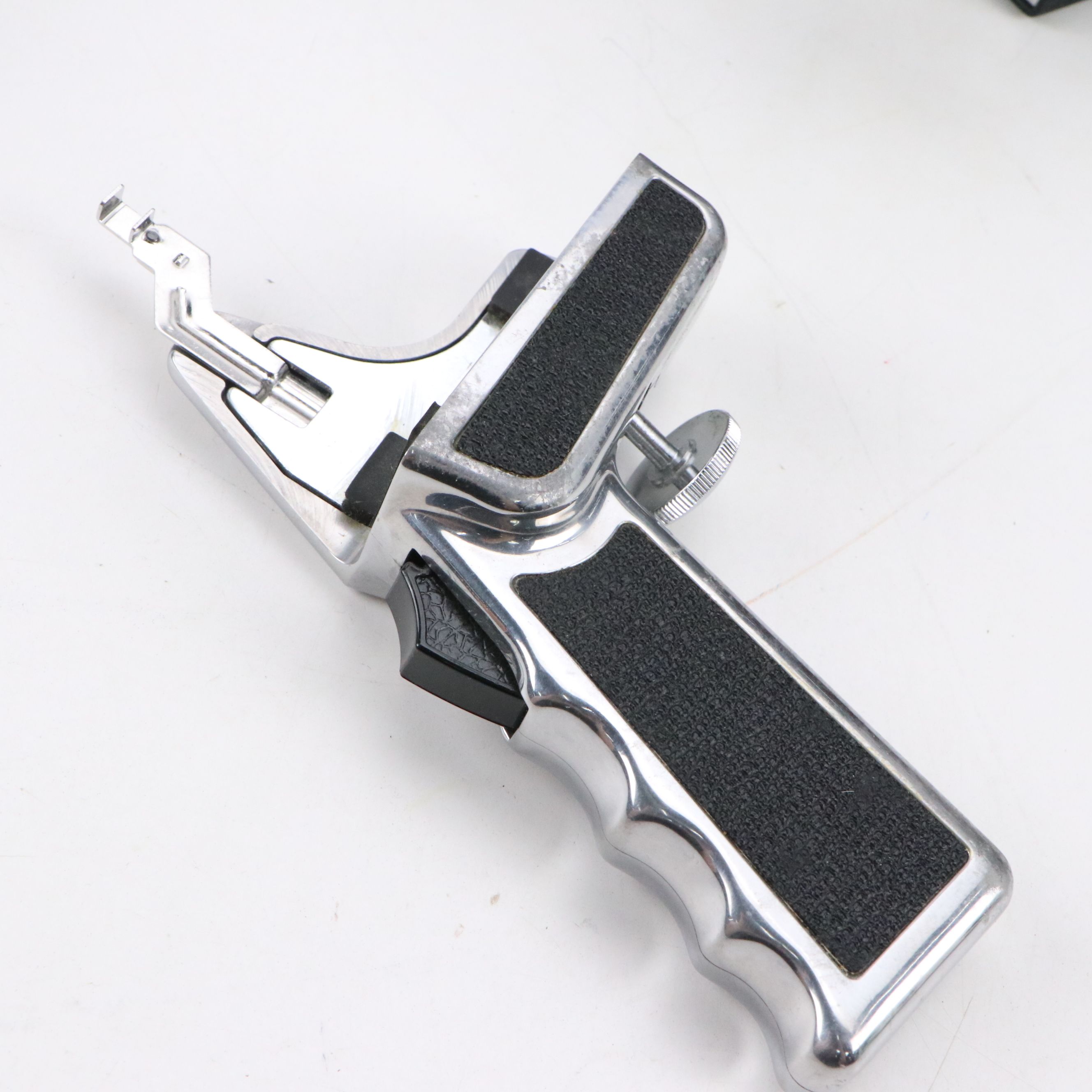 Kalart Co. "Movieland Touch Mark II" Super-8 Viewer with Bell & Howell Cameras