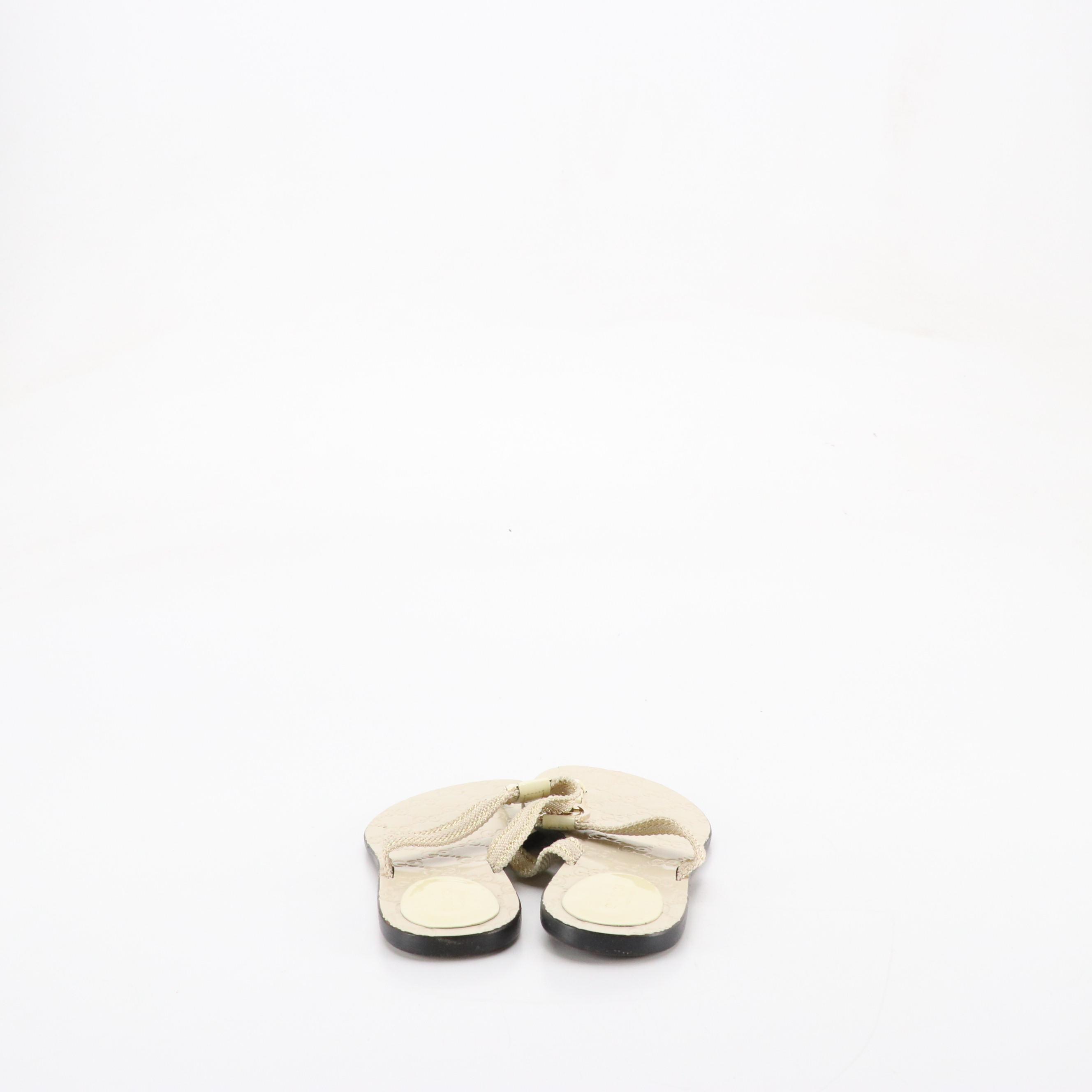 Gucci Interlocking GG Patent Leather/Guccissima Thong Sandals