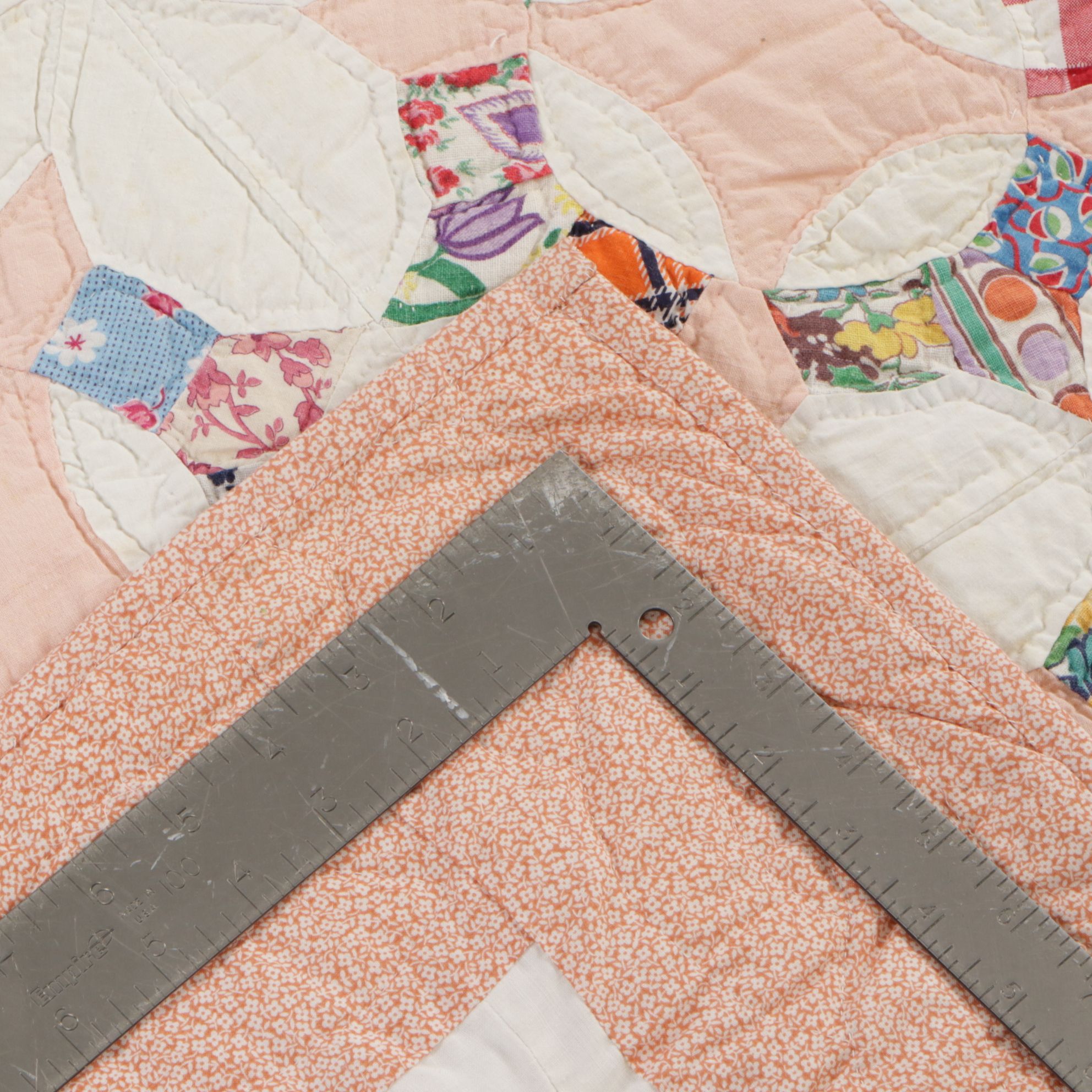 Handmade Patchwork "Caesar's Crown" Quilt with Peach Floral Border