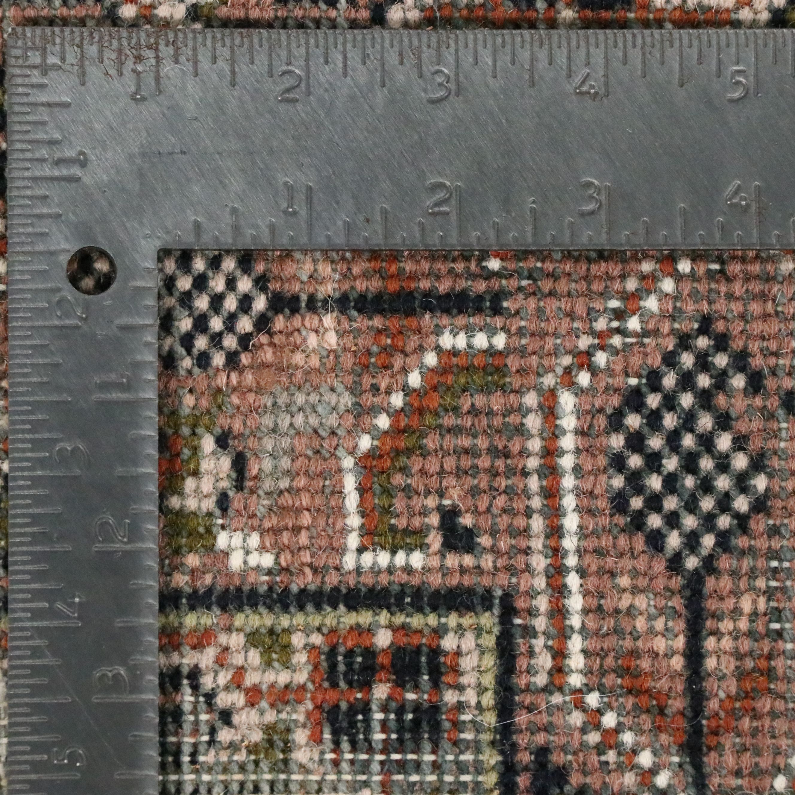 8' x 10'2 Hand-Knotted Persian Seraband Area Rug