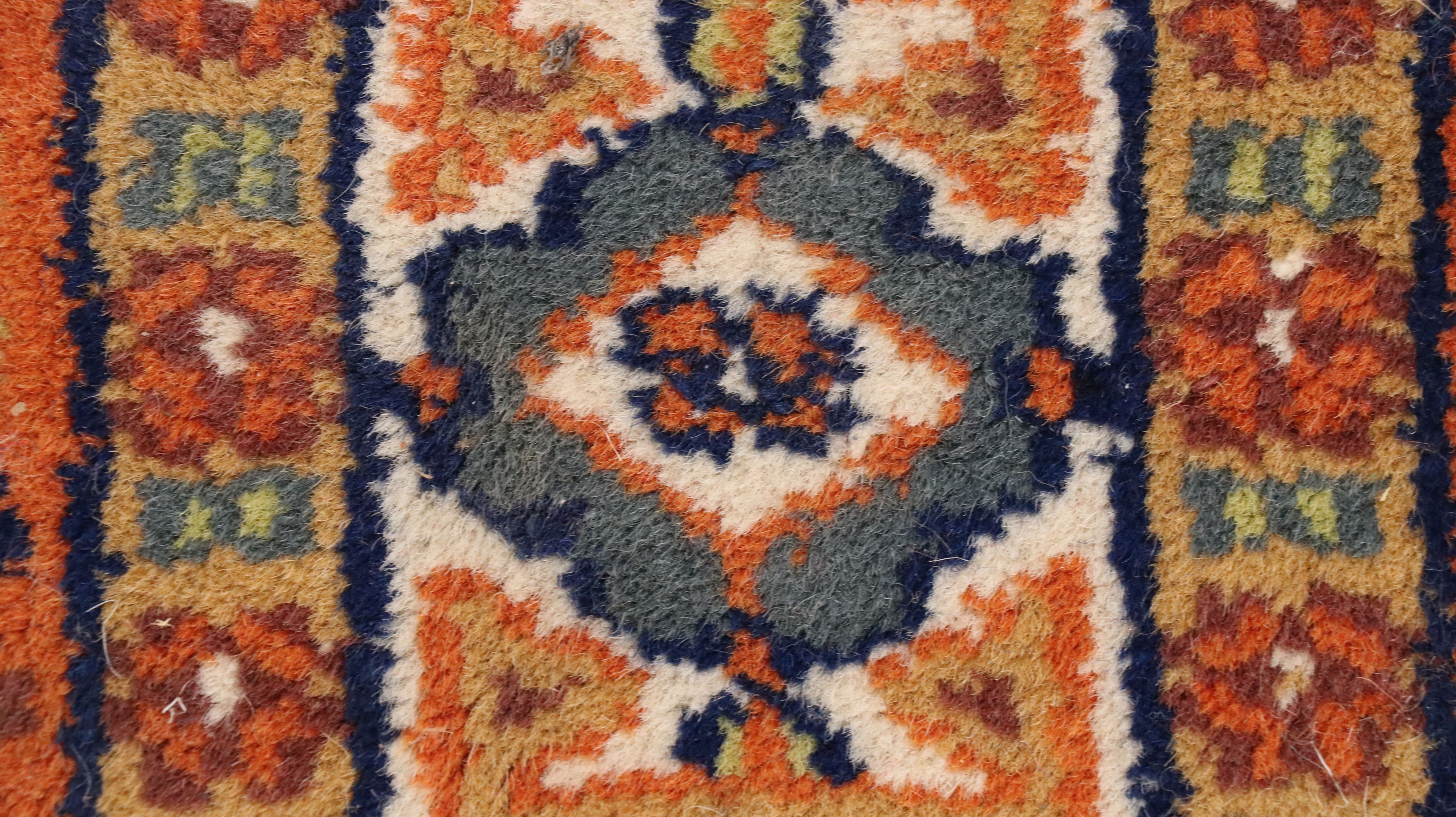 2'8 x 8'6 Hand-Knotted Caucasian Azerbaijan Perpedil Carpet Runner