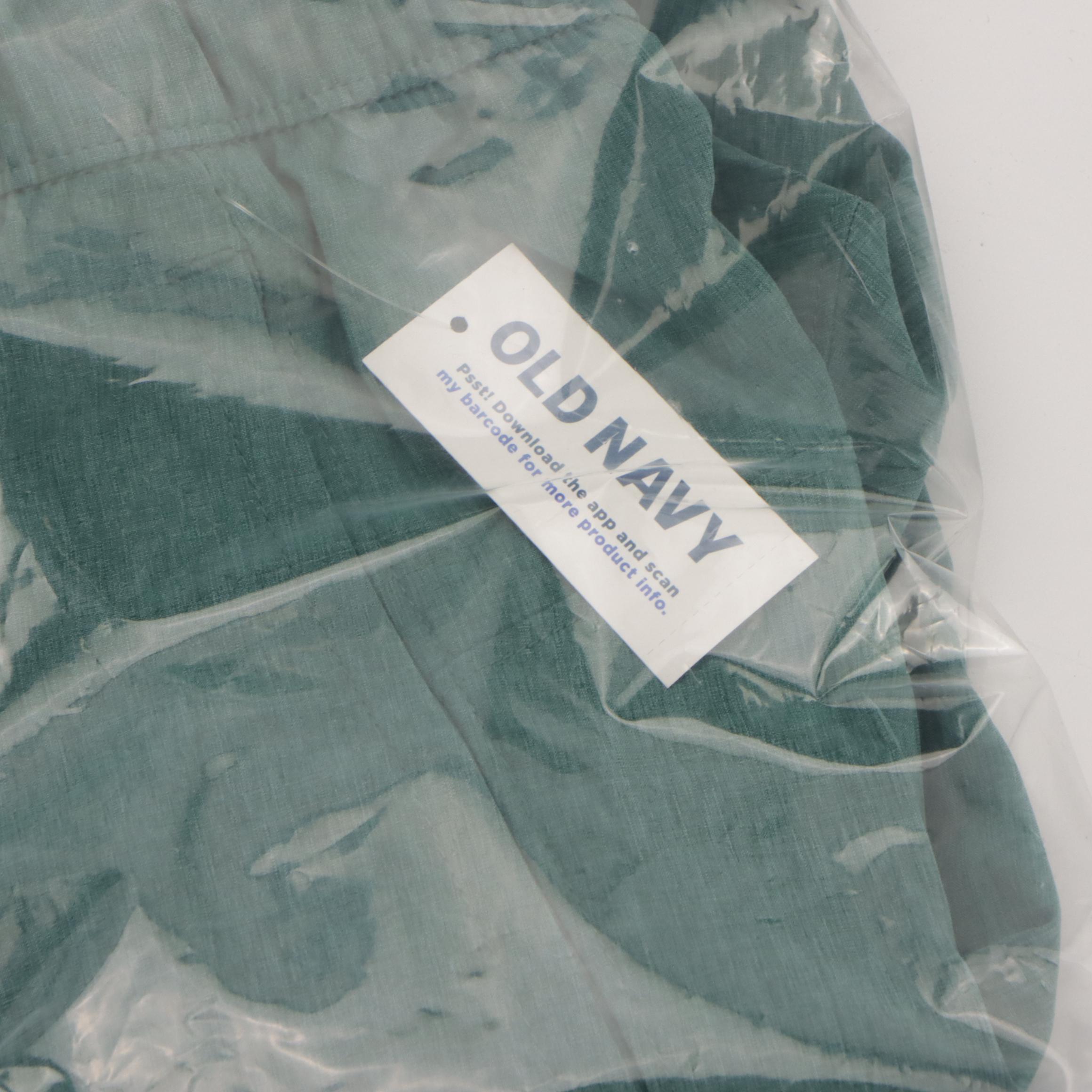 Old Navy Drawstring Pant, Joggers, and Shorts with Other Seersucker Robe