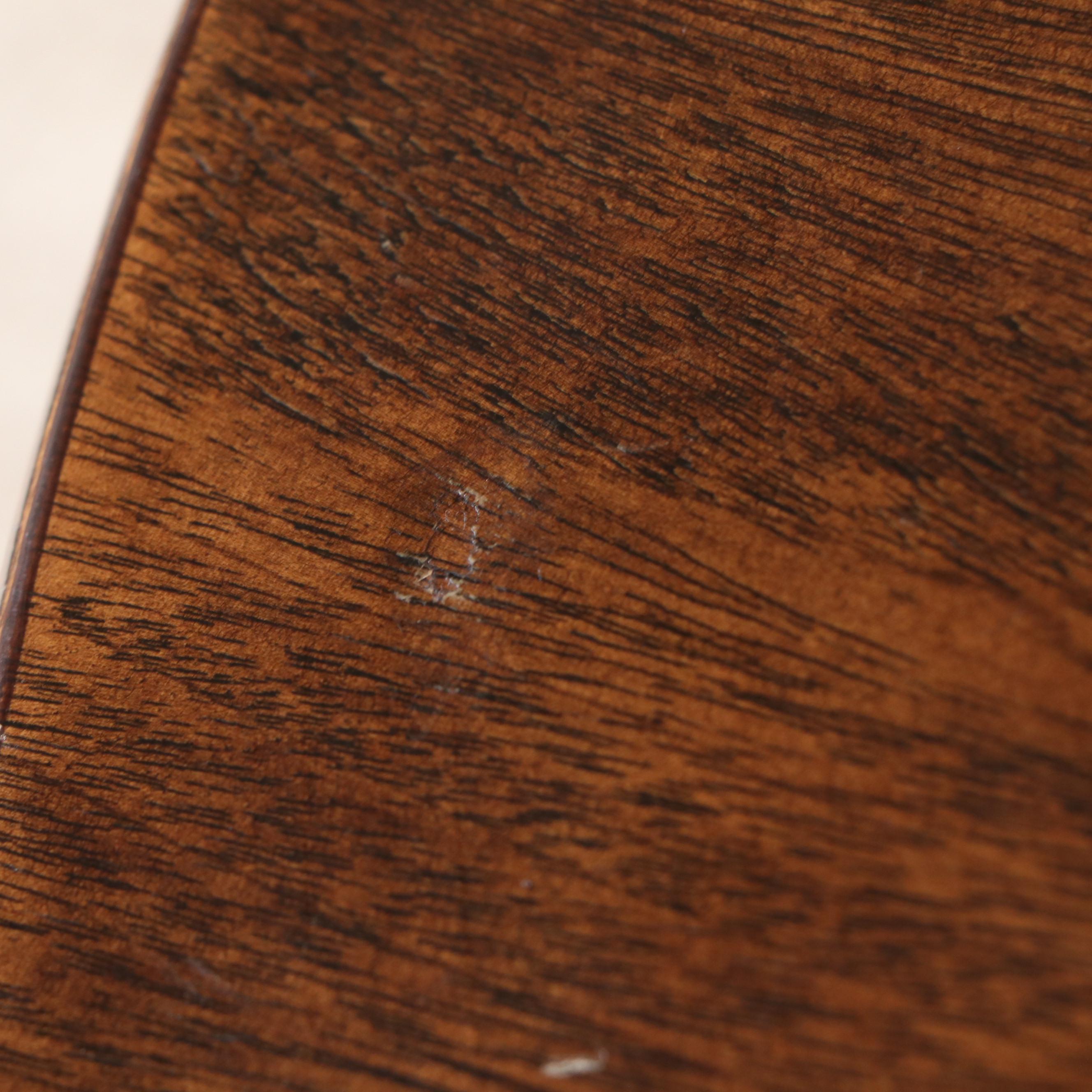 Federal Style Mahogany Tilt-Top Tea Table, Late 20th Century