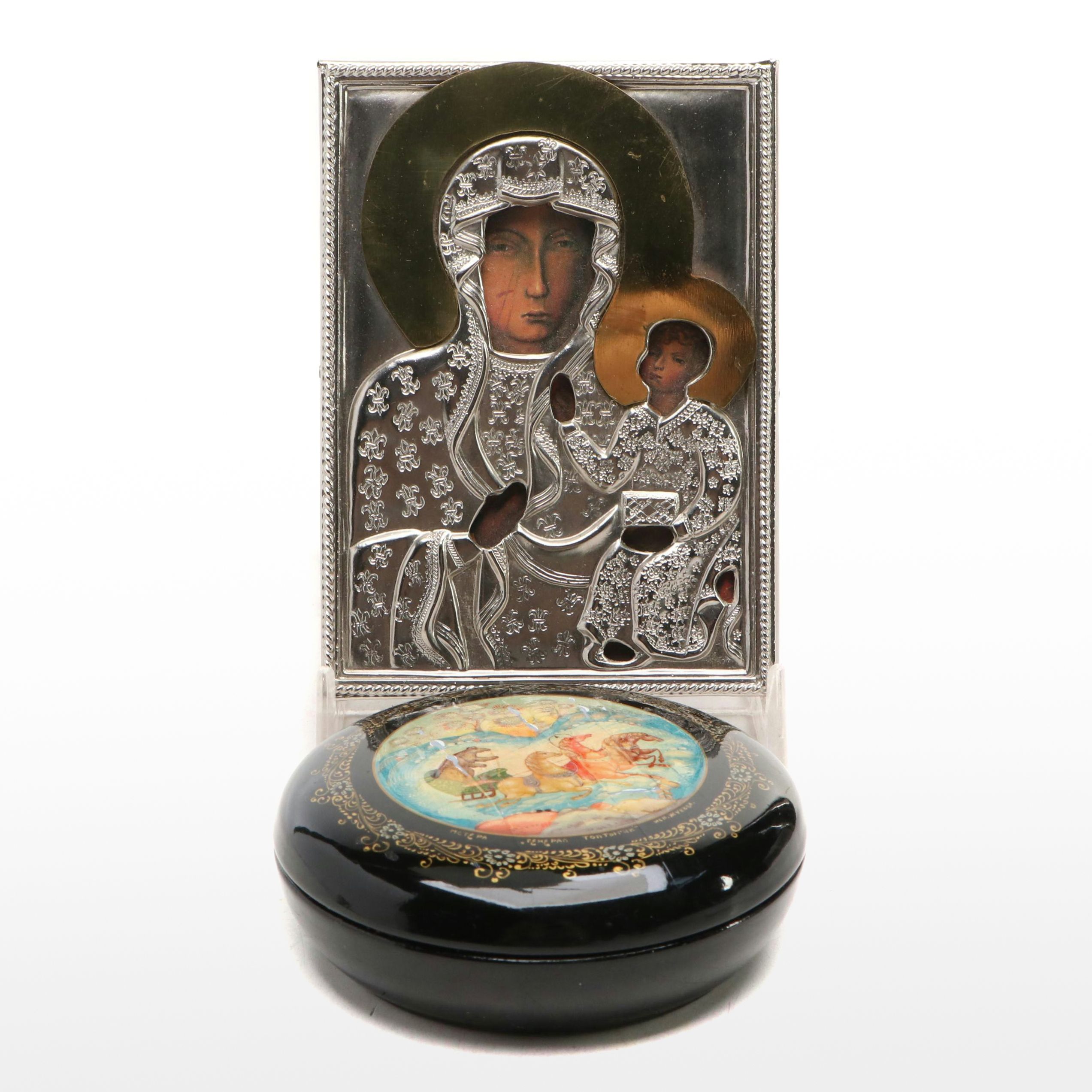 Mary and Baby Jesus Print in Metal Wall Hanging Frame with Russian Wood Box