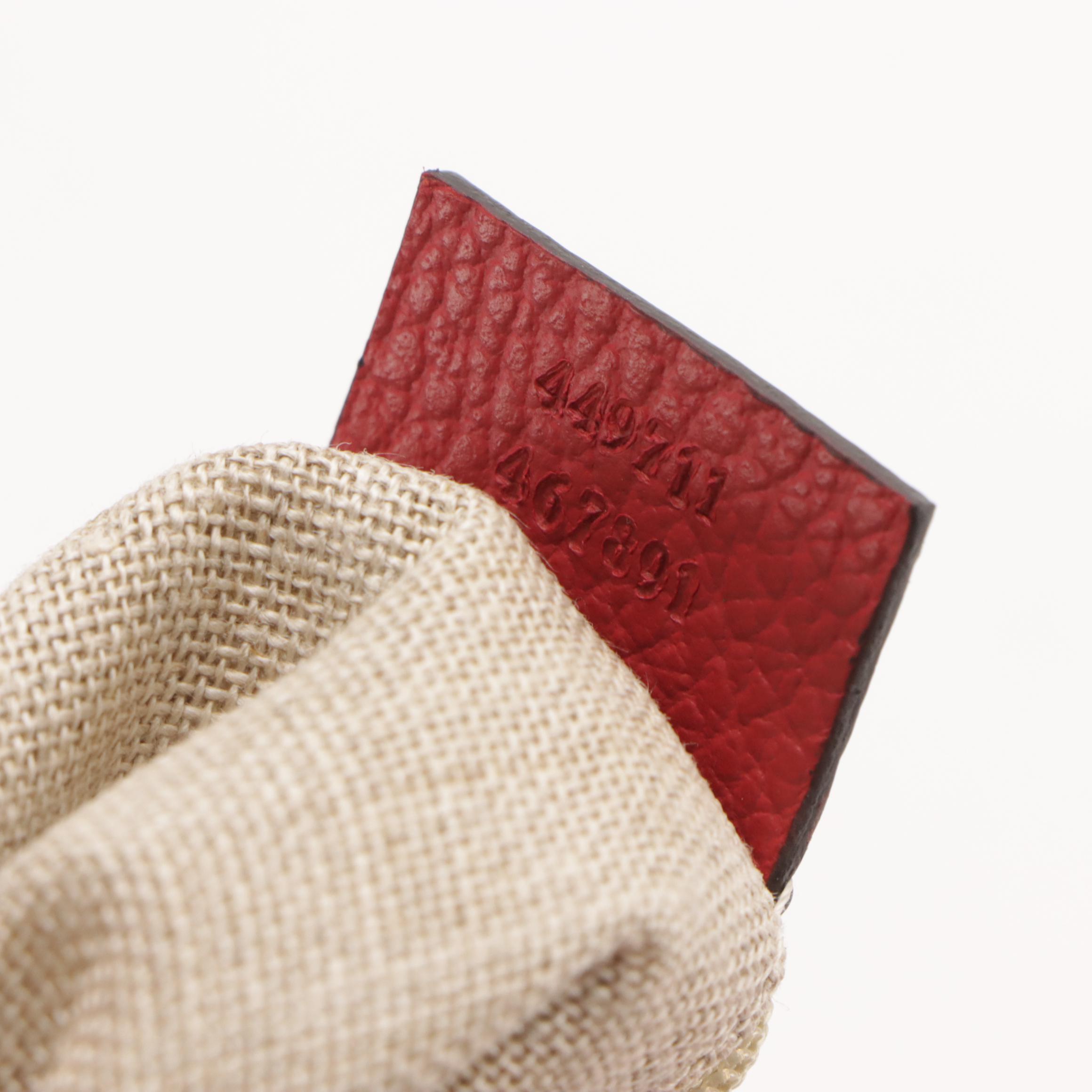 Gucci Zippered Soho Hobo Bag in Red Grained Calfskin Leather