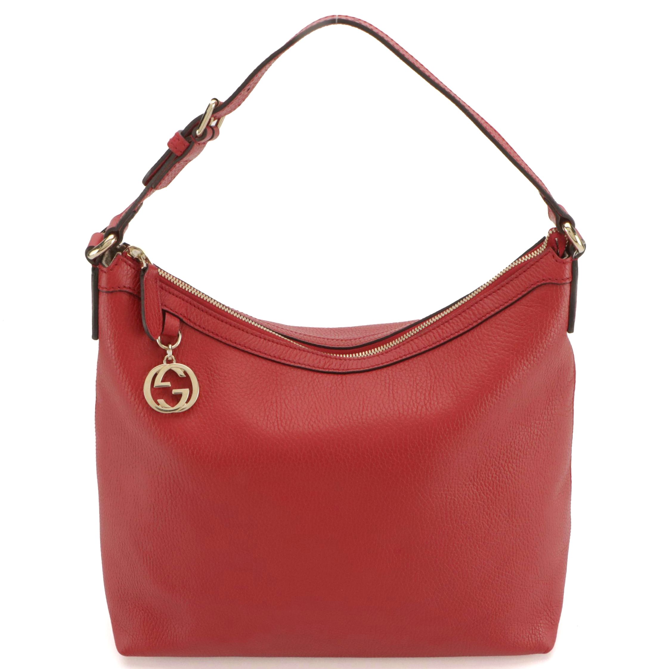 Gucci Zippered Soho Hobo Bag in Red Grained Calfskin Leather