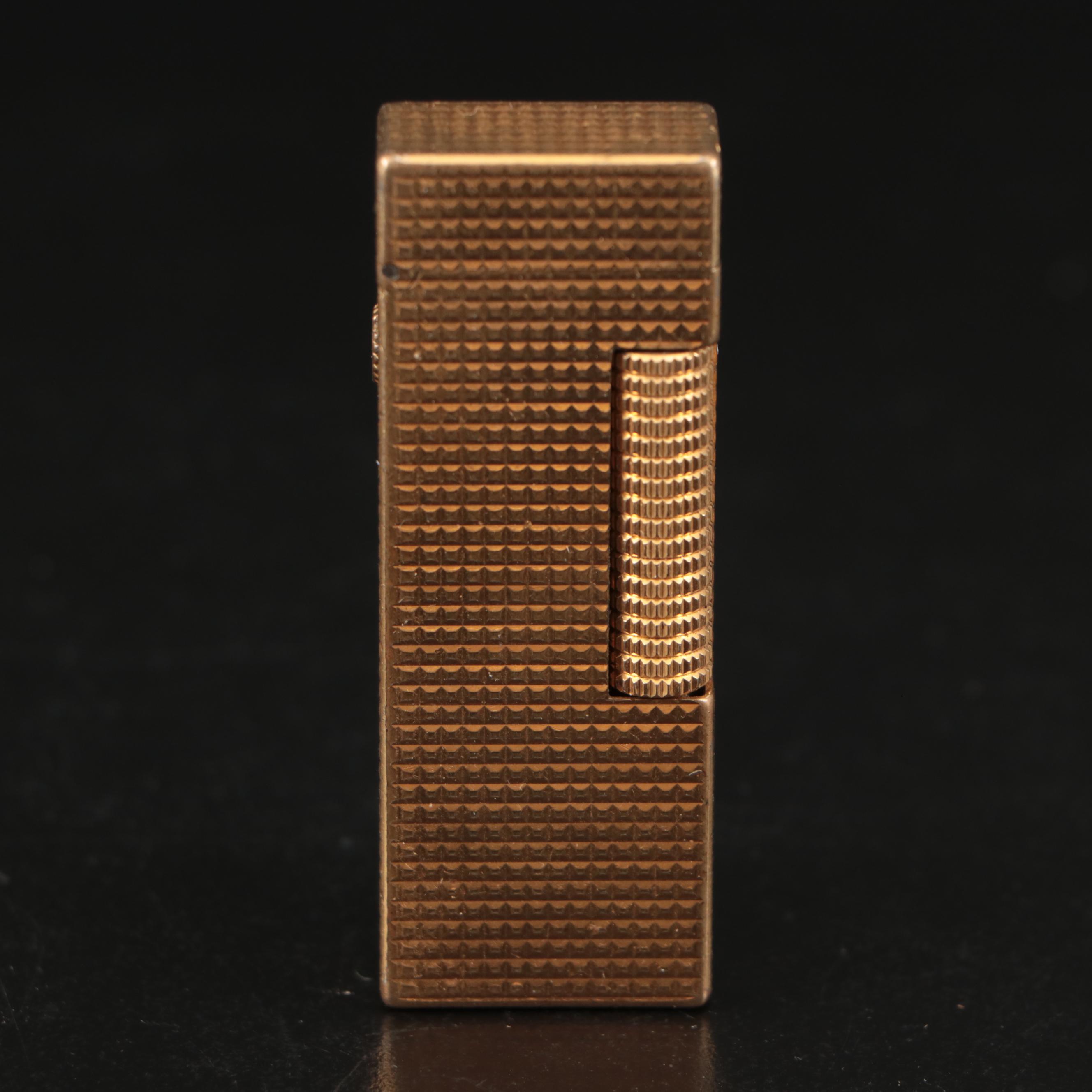 Dunhill Rollagas "Hobnail" Pattern Lighter, c. 1972