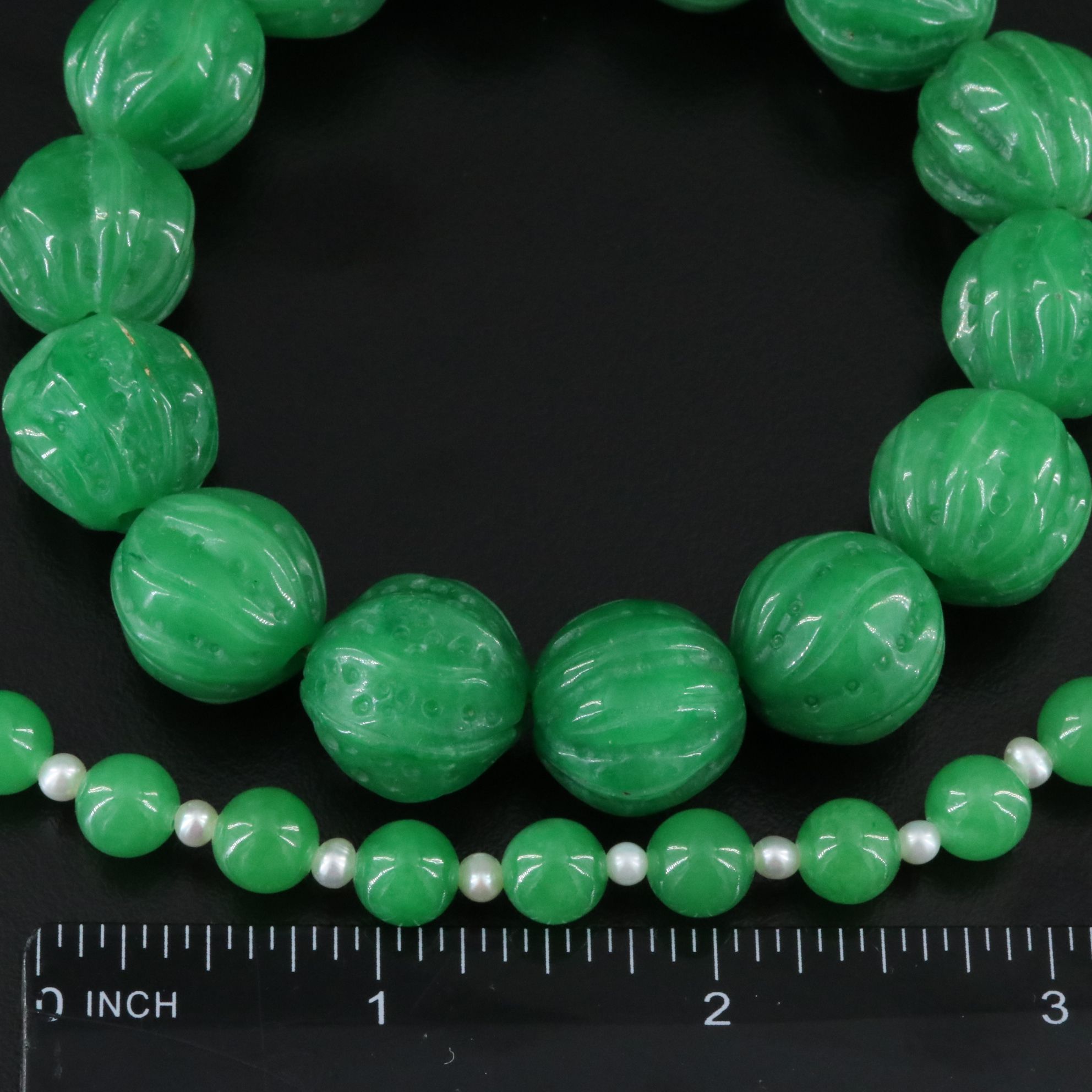 Jadeite Necklace and Bracelet with Pearls