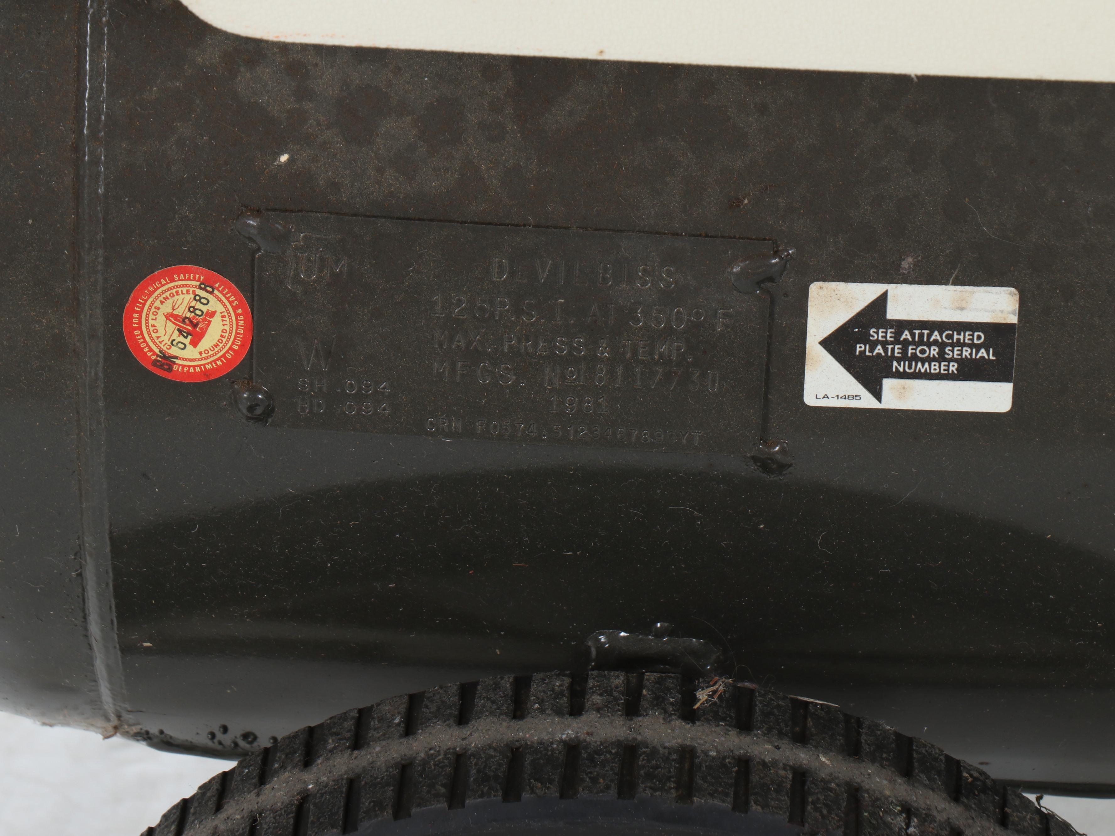 Craftsman Air Compressor and Paint Sprayer