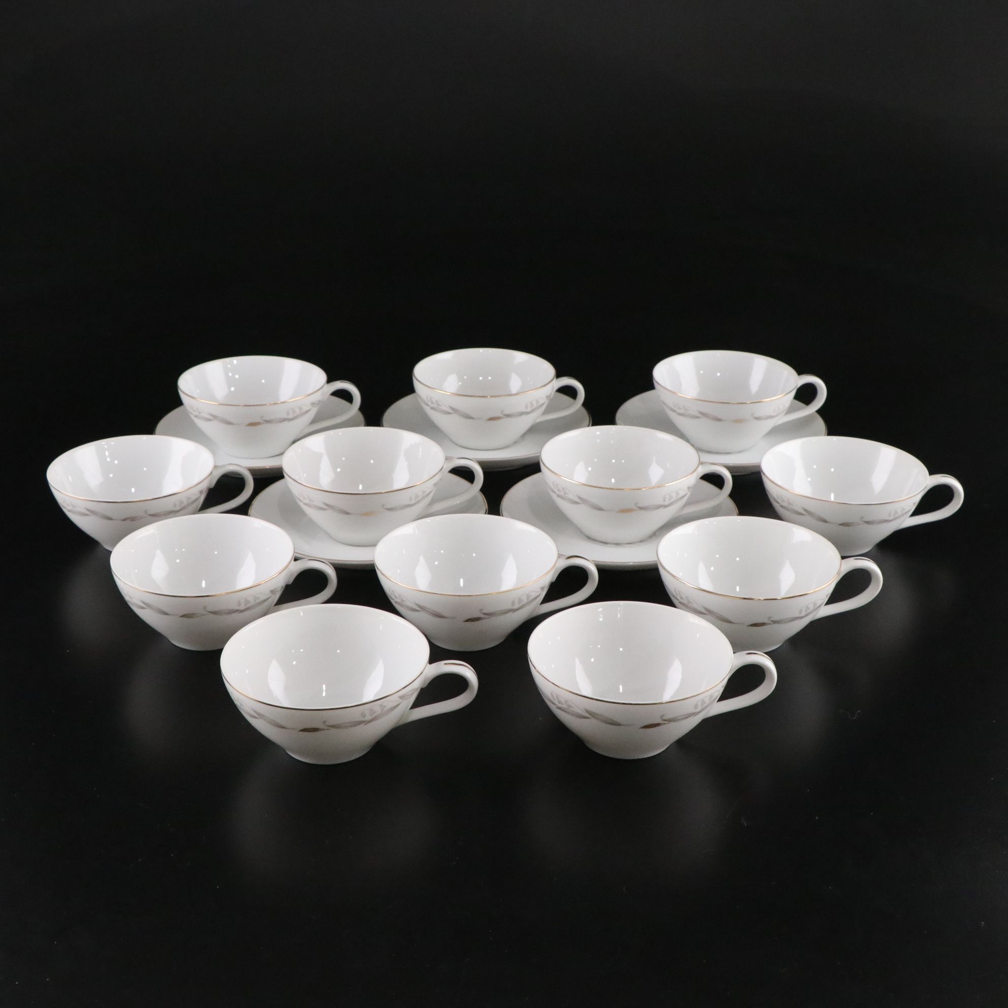 Kaysons "Golden Fantasy" Gravy Boat, Platter & Other Dinnerware