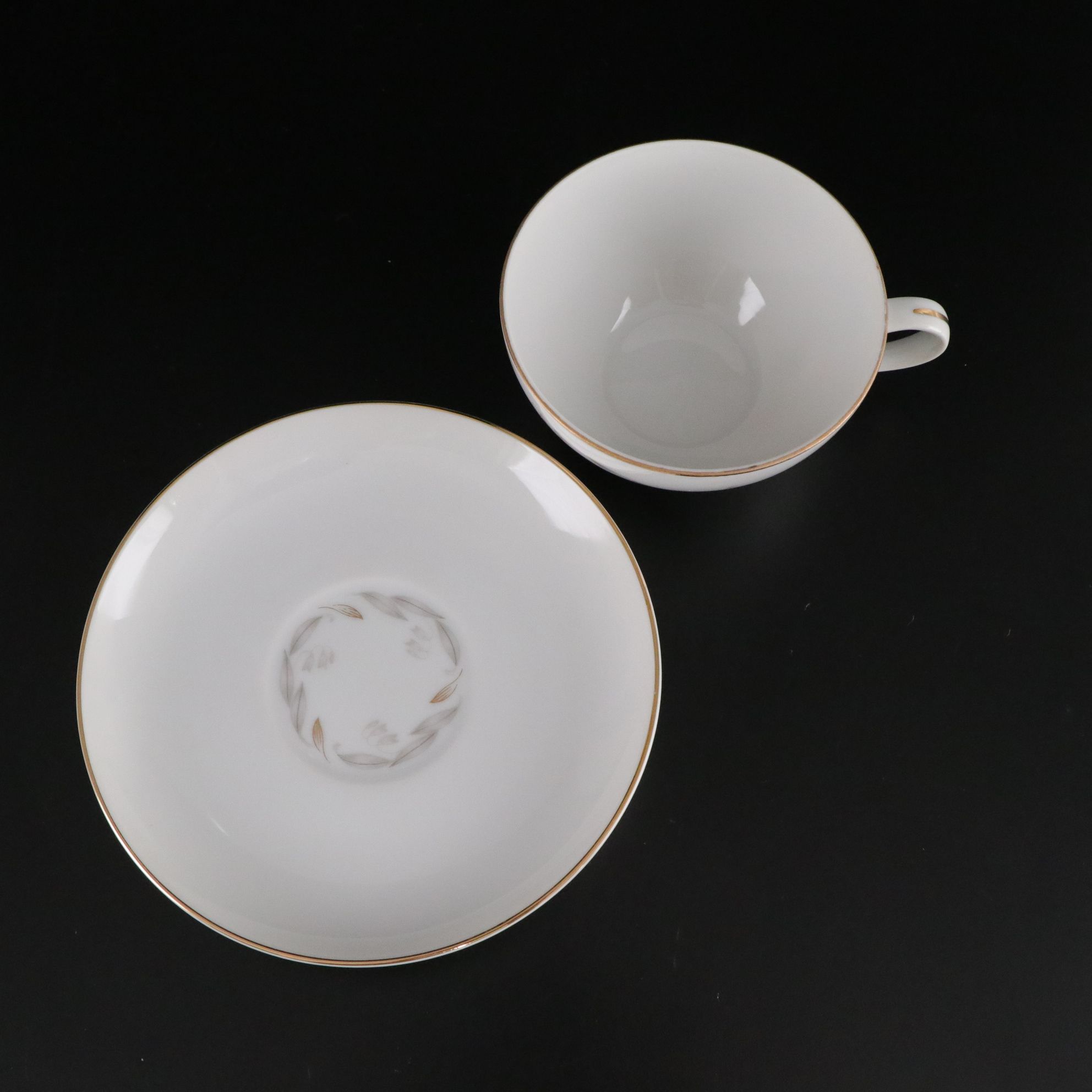 Kaysons "Golden Fantasy" Gravy Boat, Platter & Other Dinnerware