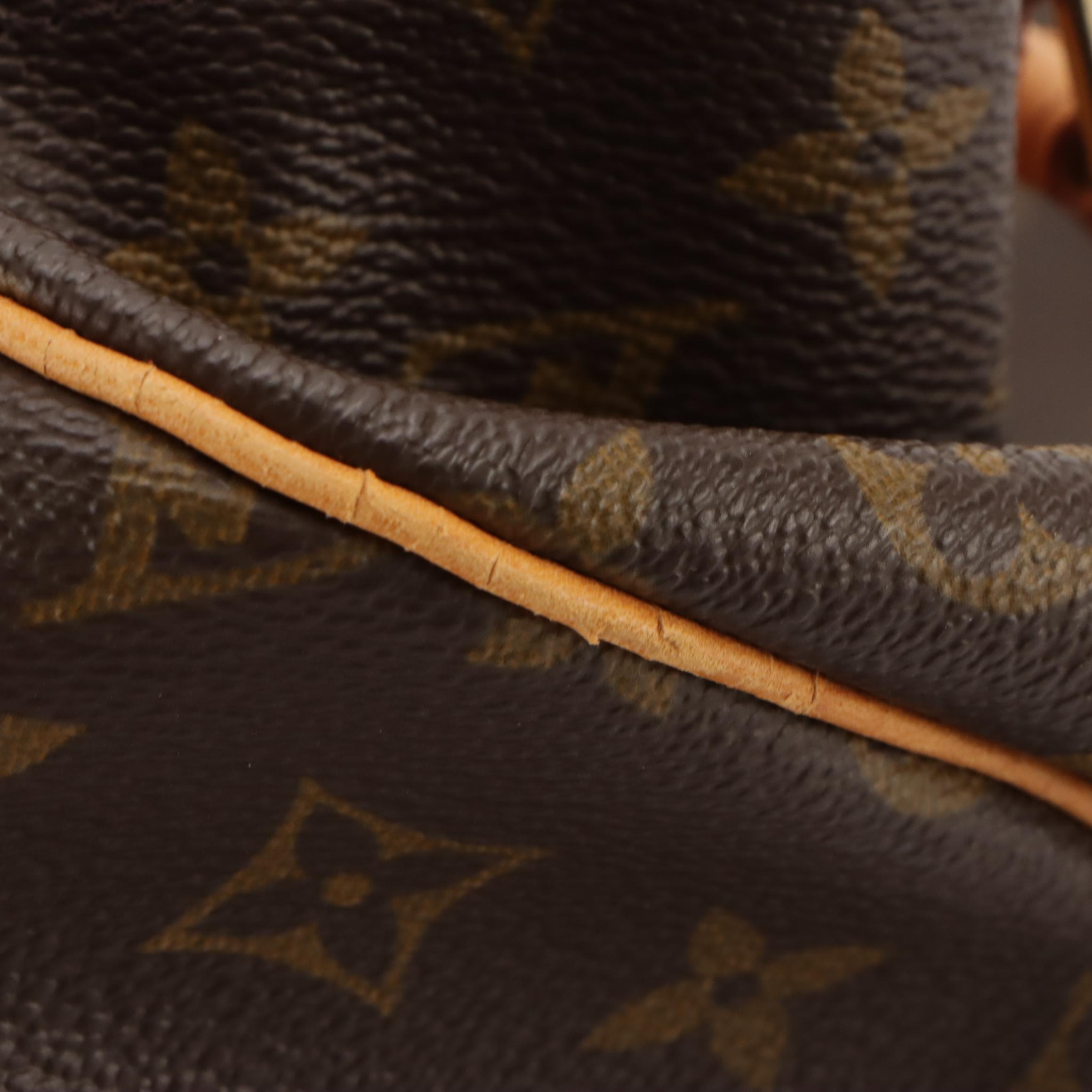 Louis Vuitton Speedy 35 Handbag in Monogram Canvas and Vachetta Leather