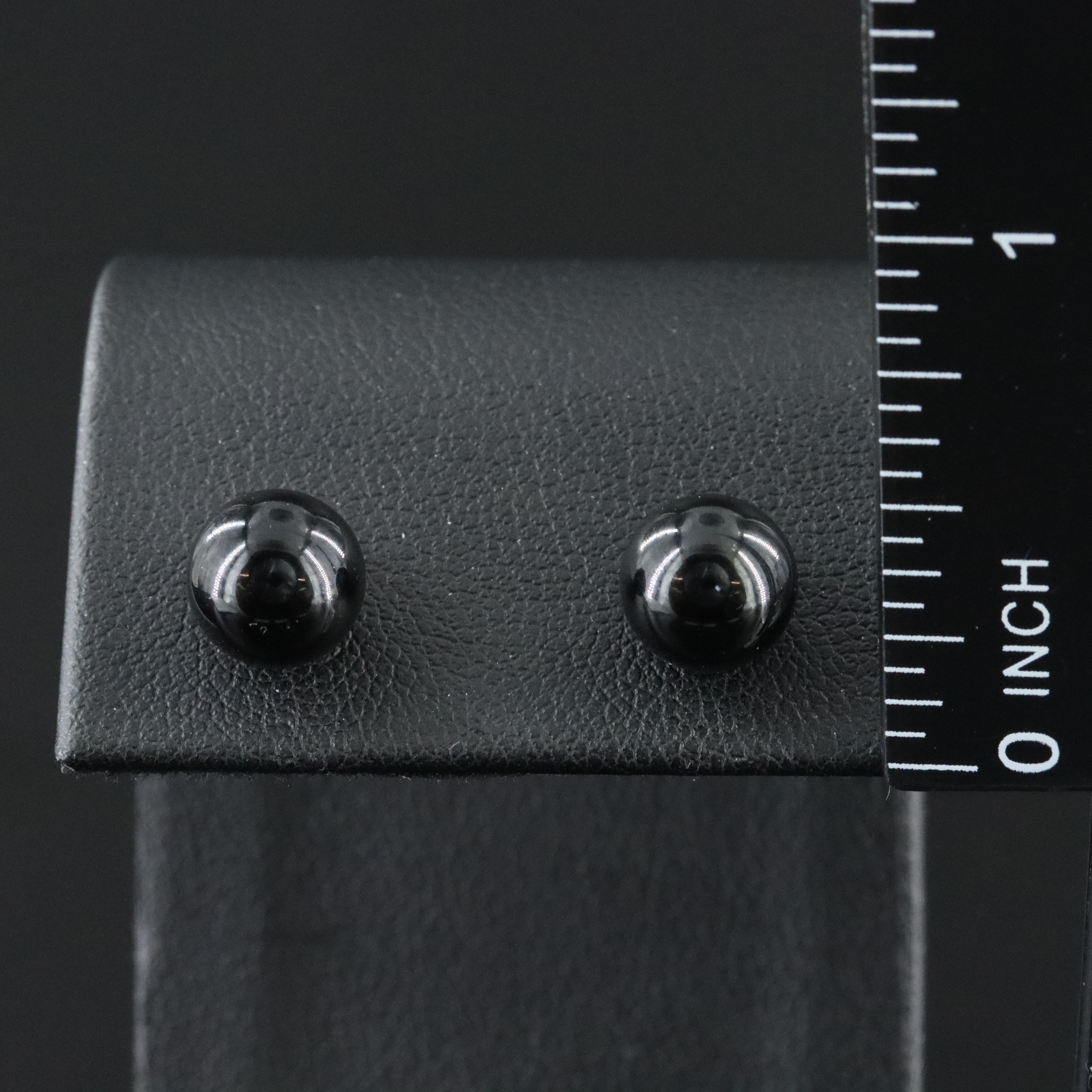 10K Black Onyx Stud Earrings