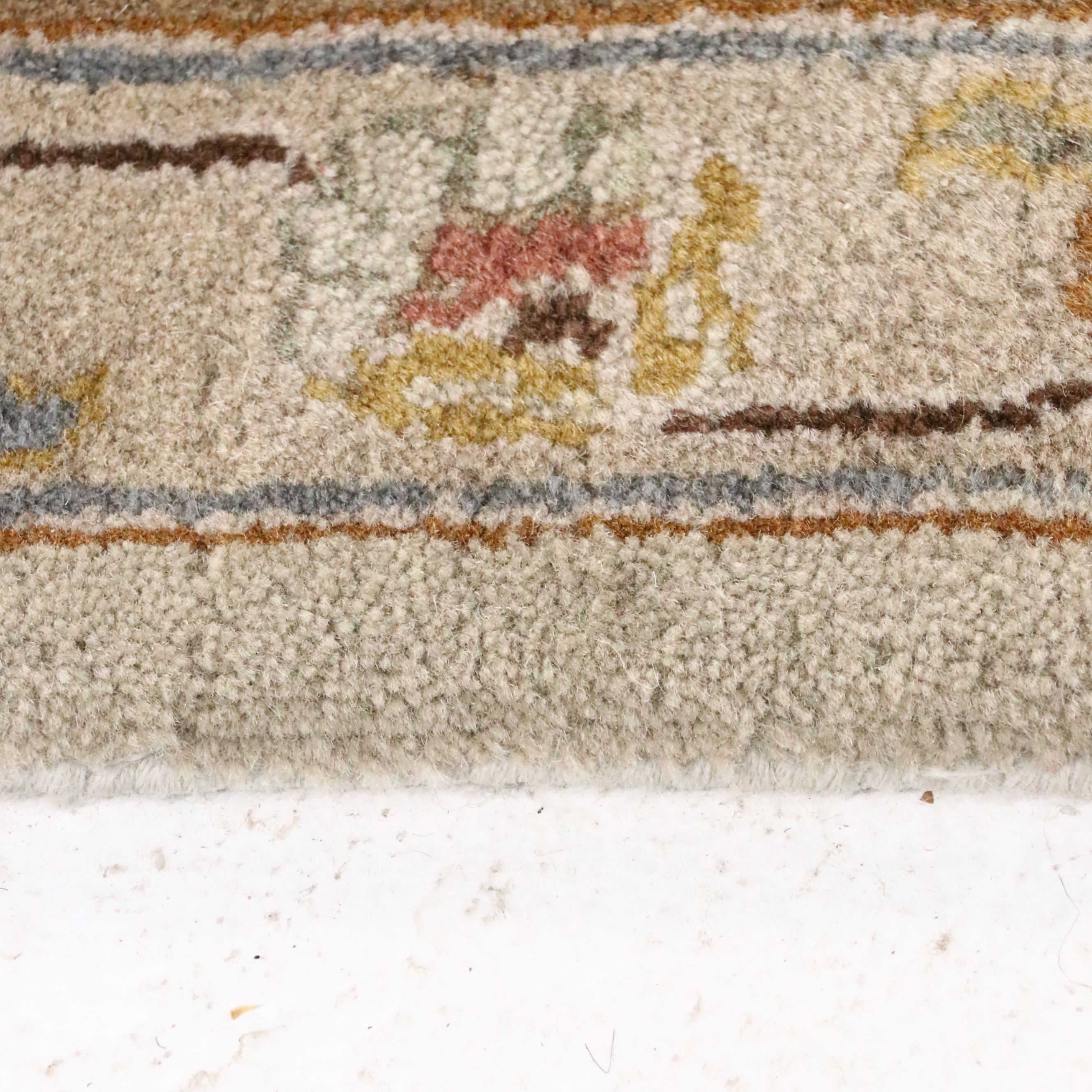 8'11 x 12'5 Hand-Knotted Indian Agra Room Sized Rug