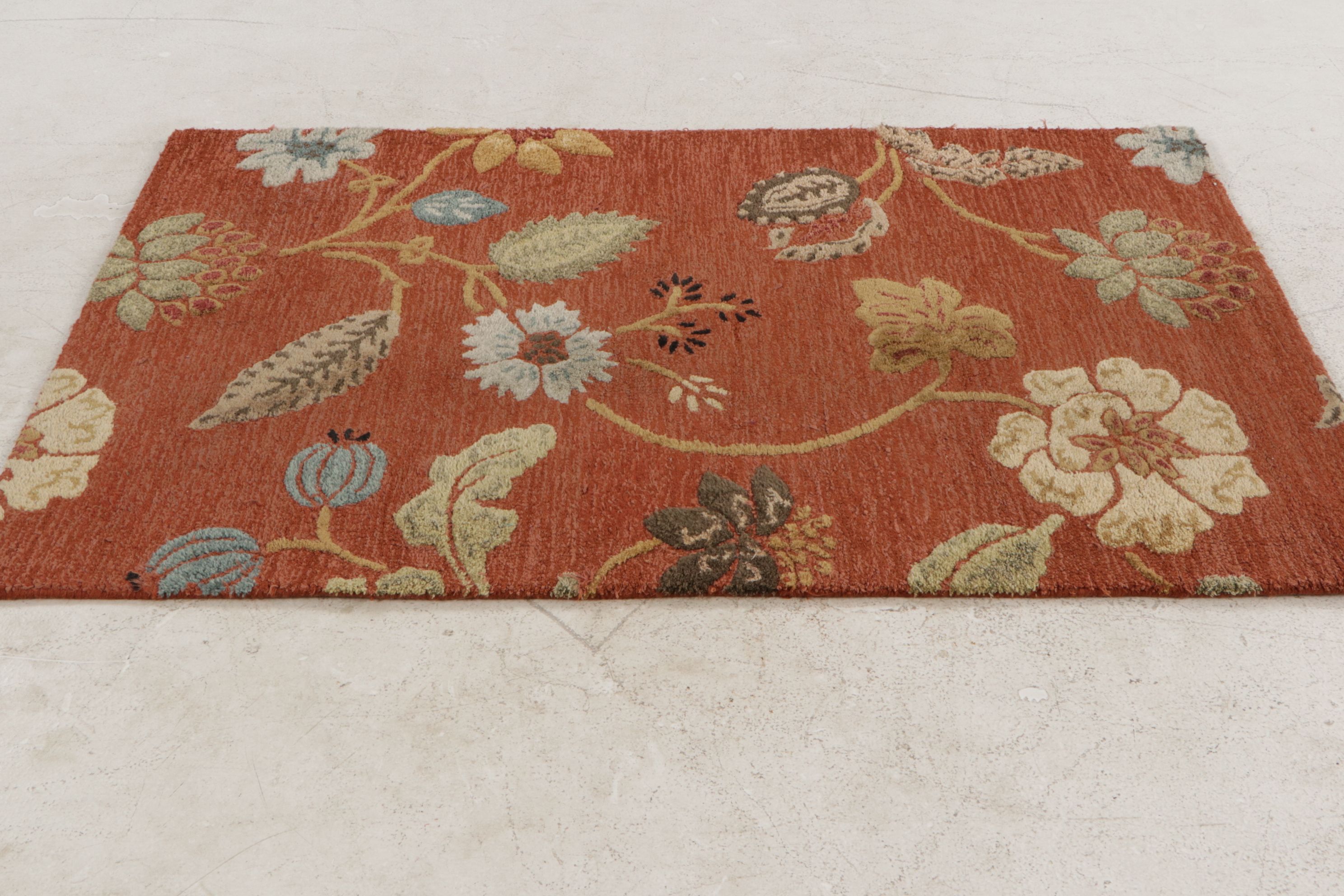 3'6 x 5'7 Hand-Tufted Indian Floral Area Rug