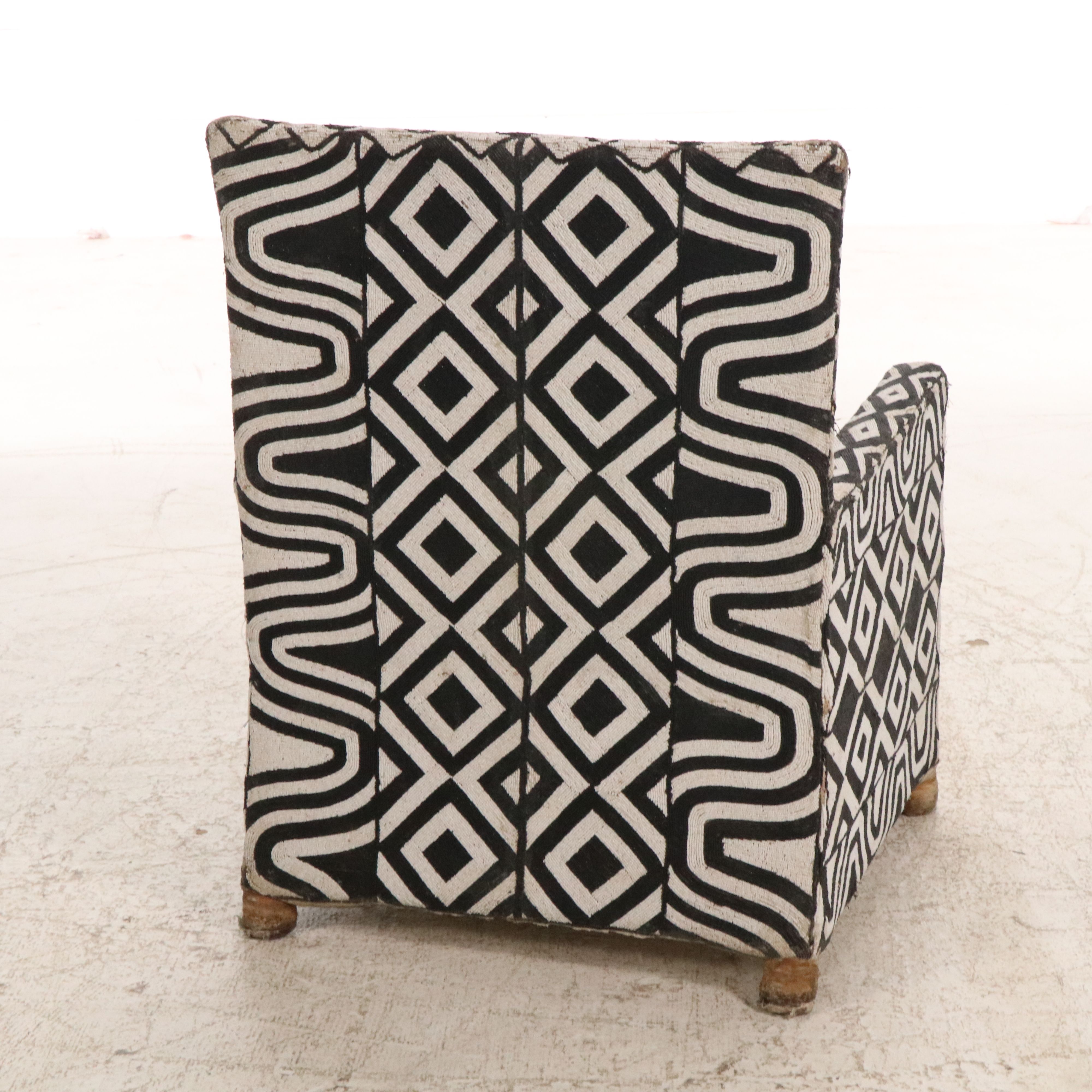 Pair of West African Yoruba Hand-Beaded Black and White Armchairs