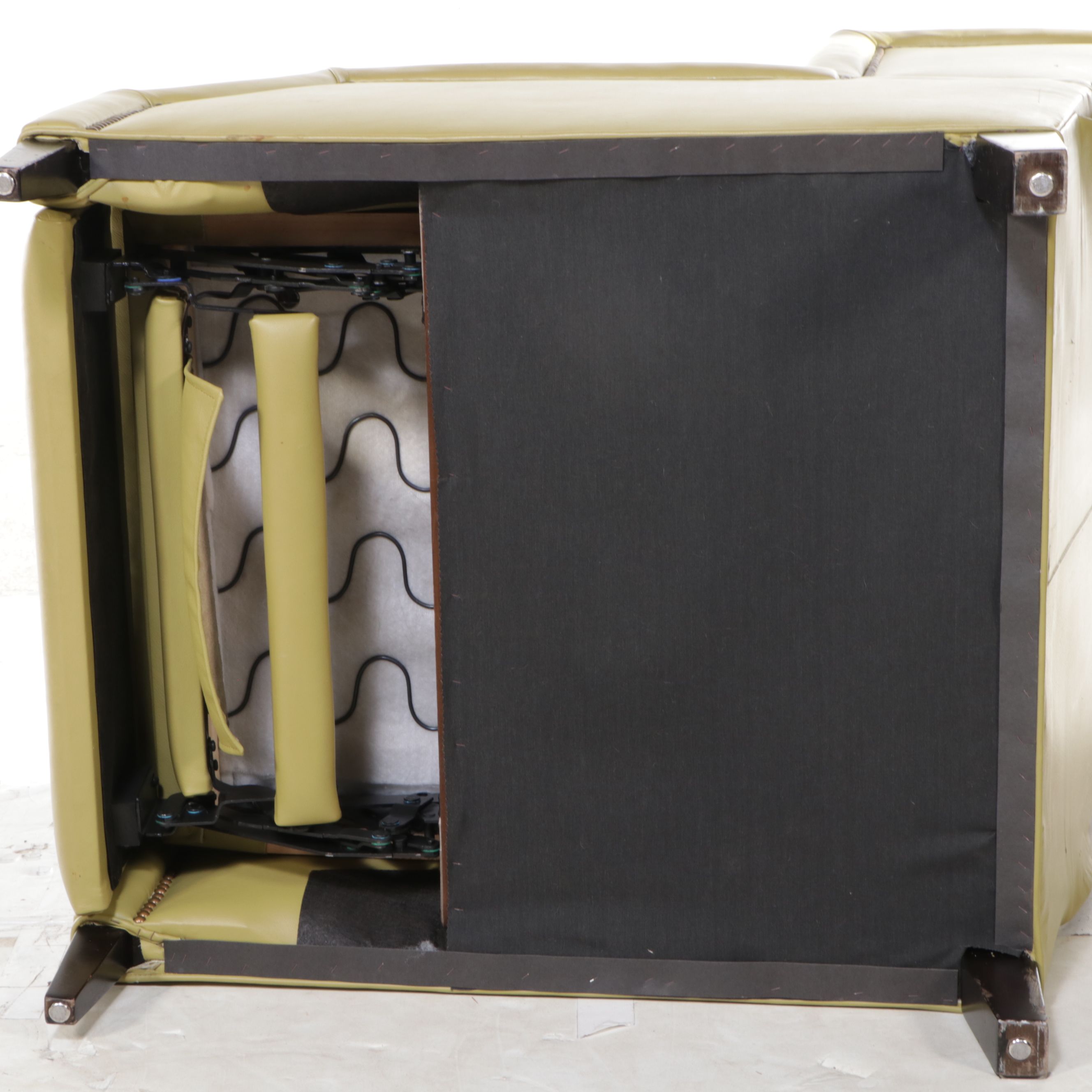 Avocado Green Leather Upholstered Wingback Recliner, Mid to Late 20th Century