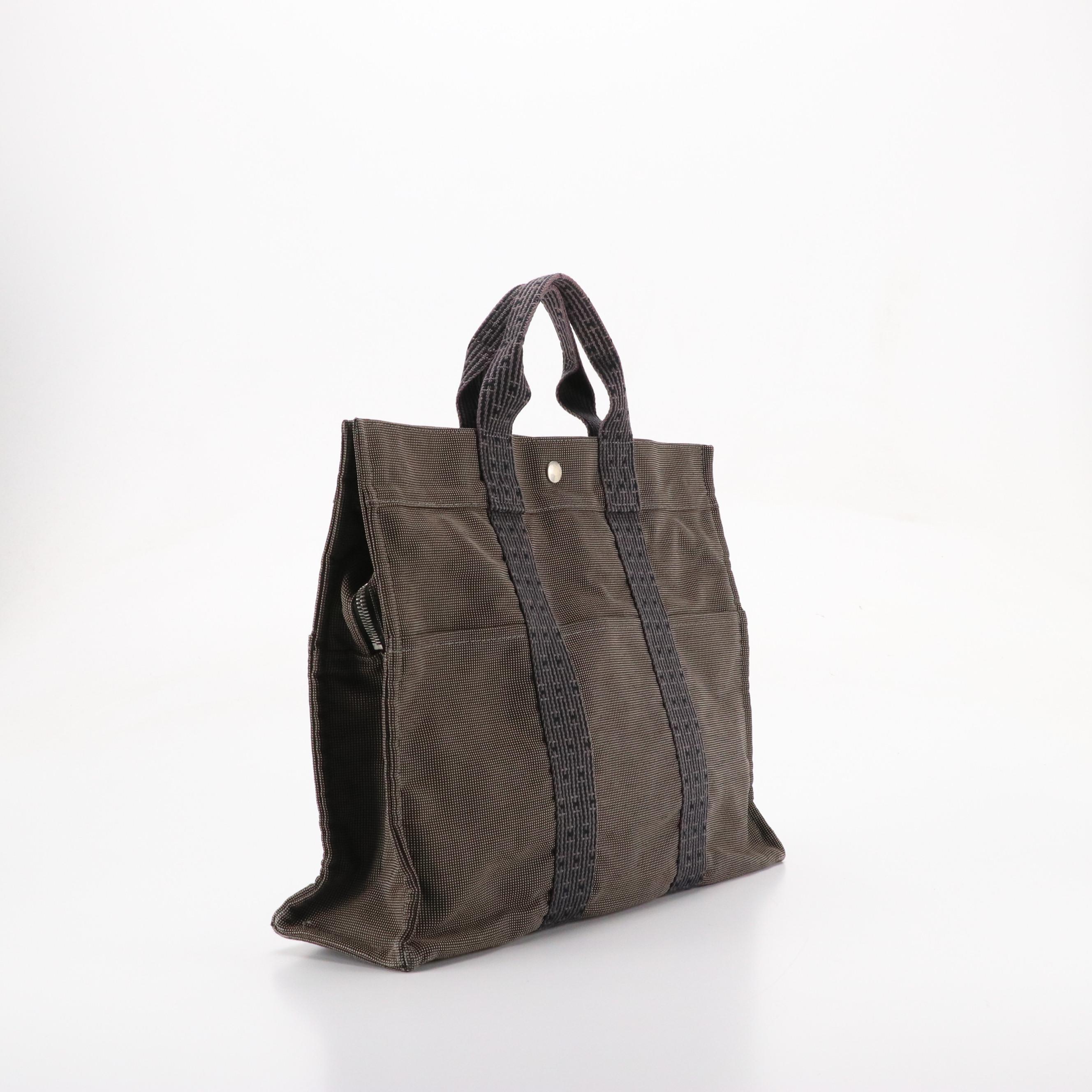Hermès Toile Canvas Herline Tote MM in Grey/Black