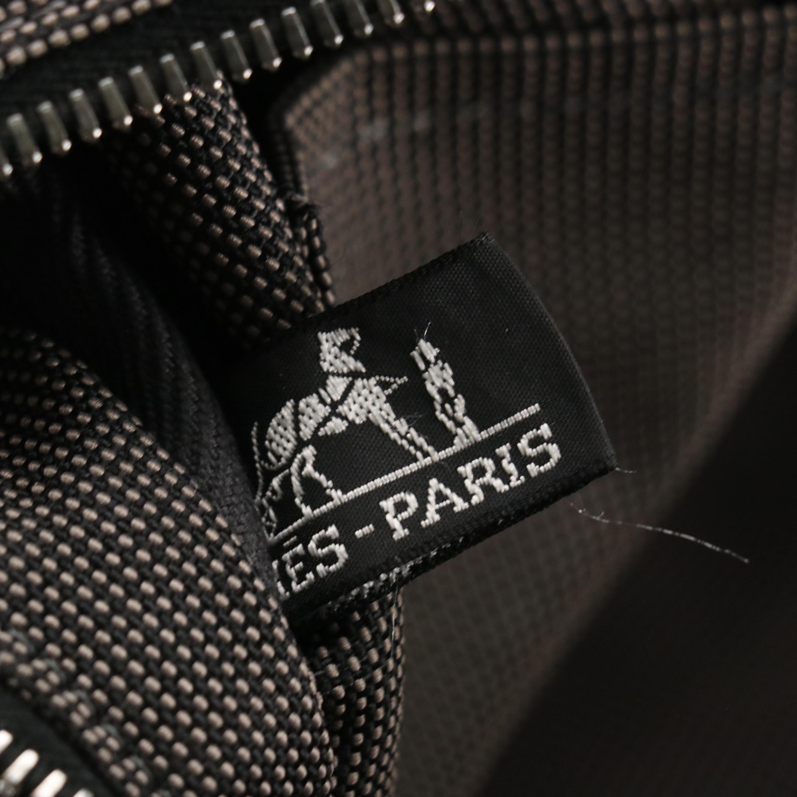 Hermès Toile Canvas Herline Tote MM in Grey/Black