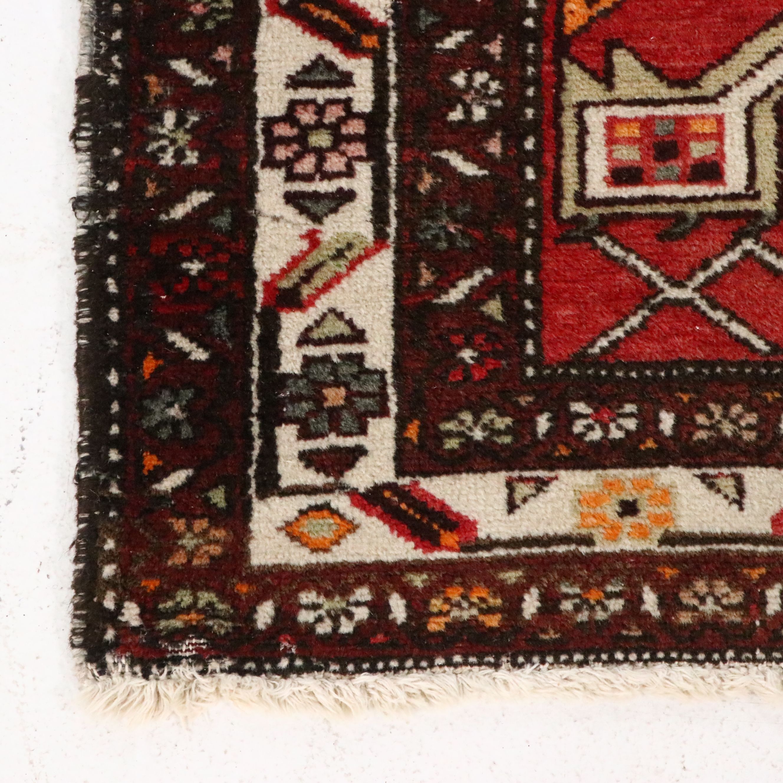 4'3 x 6'9 Hand-Knotted Persian Hamadan Area Rug