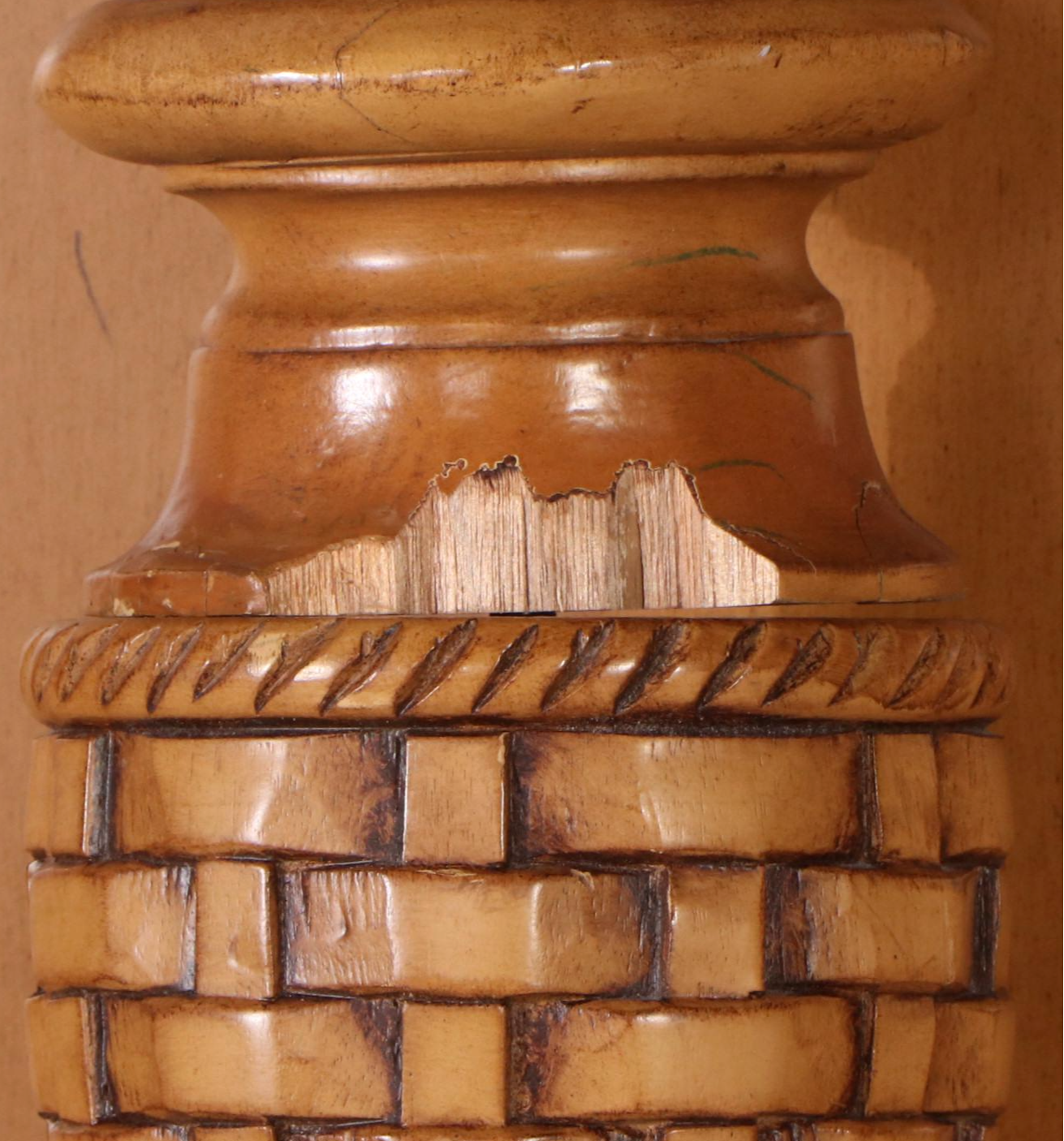 Nautica by Lexington Bed Frame with Nightstand