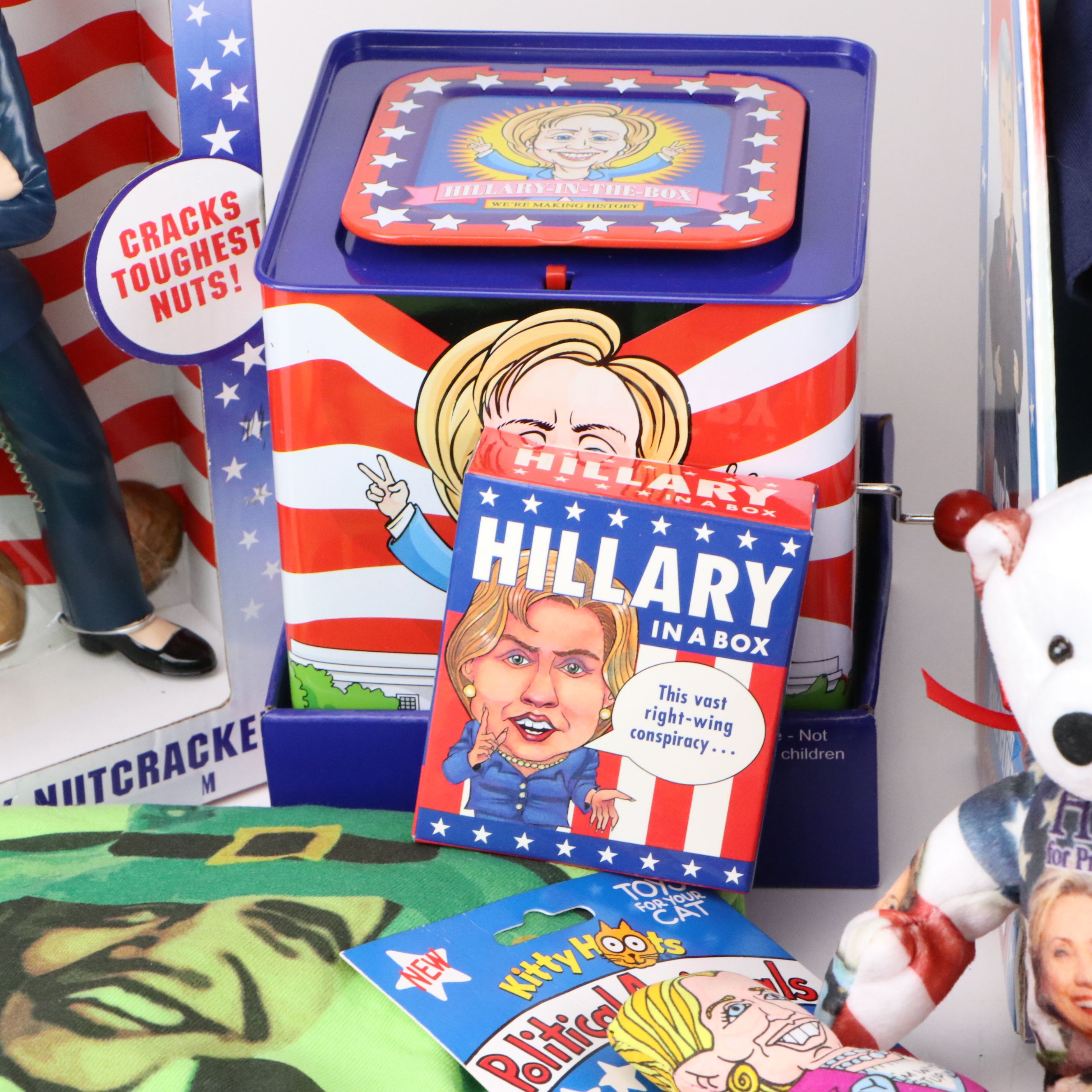 Hillary Clinton, Obama with Other Campaign Pinbacks, Posters, Dolls and More