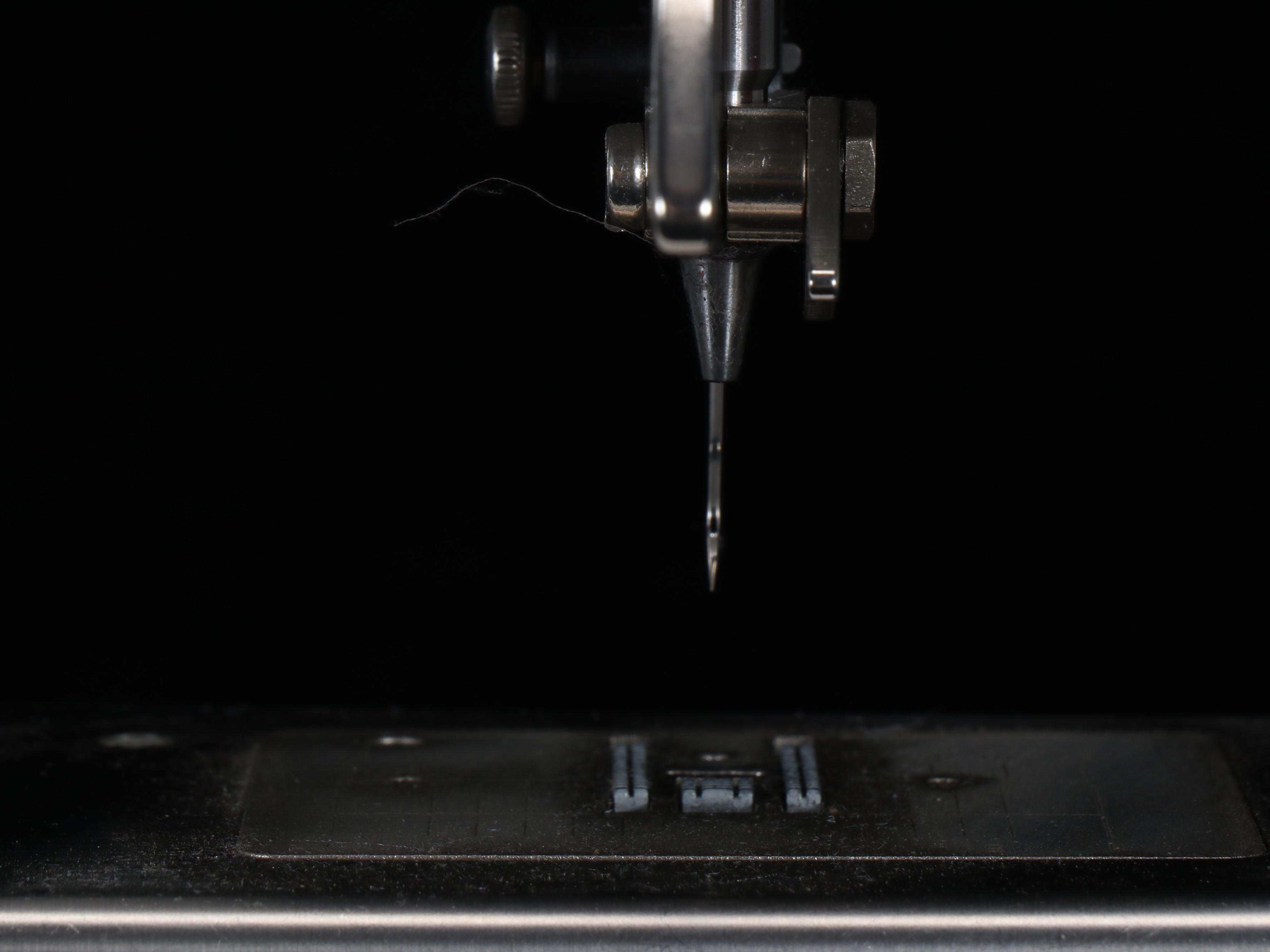 Bernina Activa 130 Computerized Sewing Machine with Case and Cover