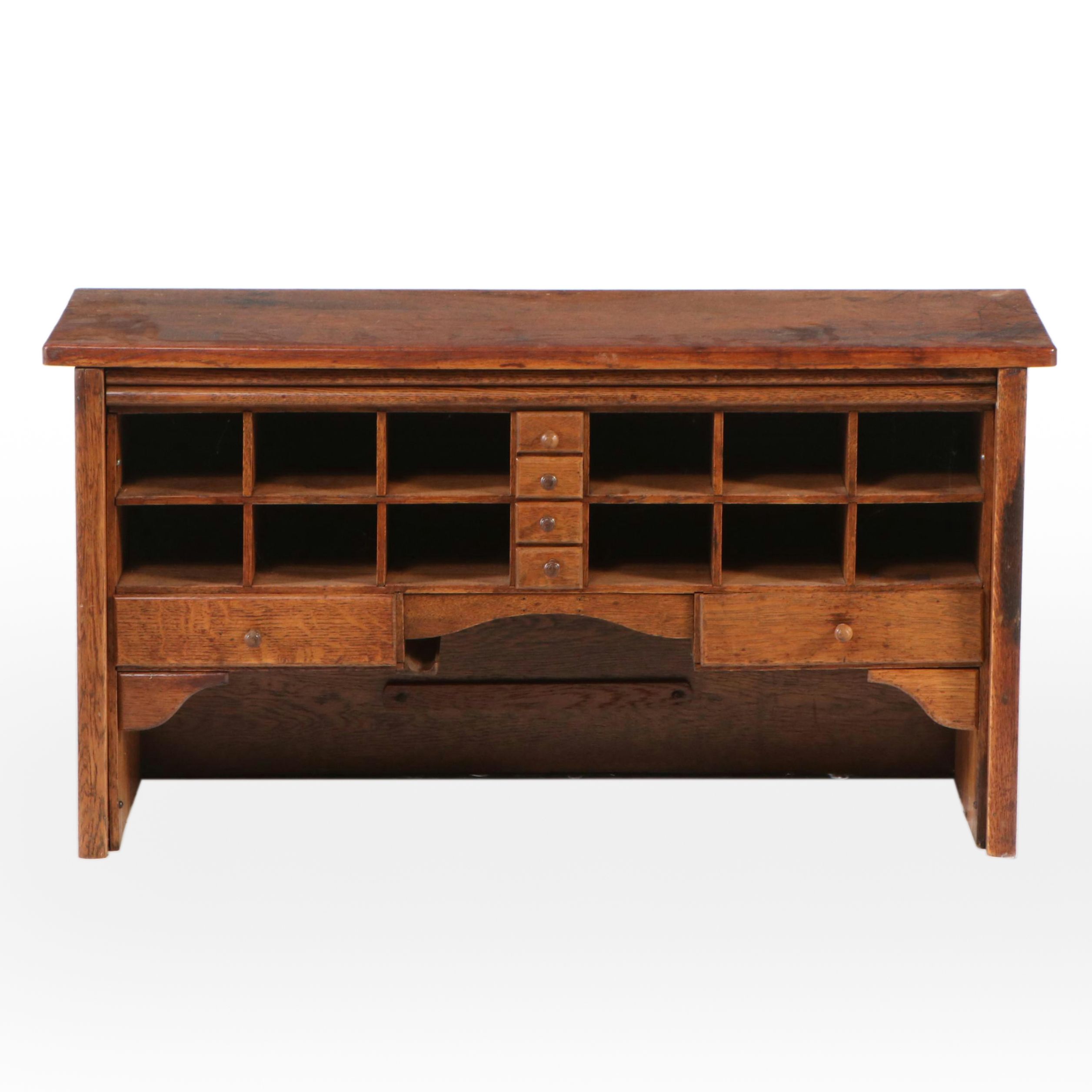 Oak Hutch, Late 19th to Early 20th Century