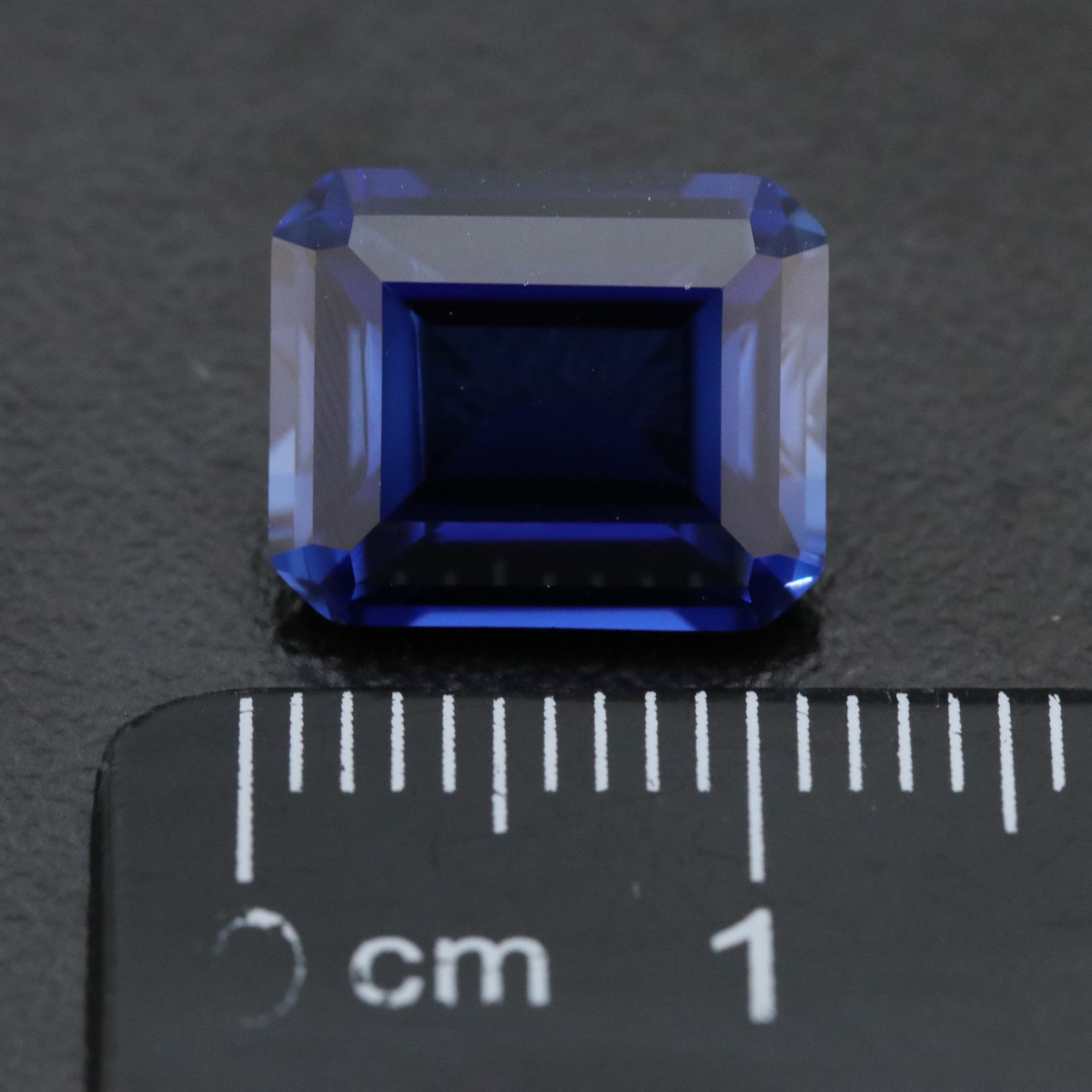 Loose 6.16 CT Lab Grown Sapphire