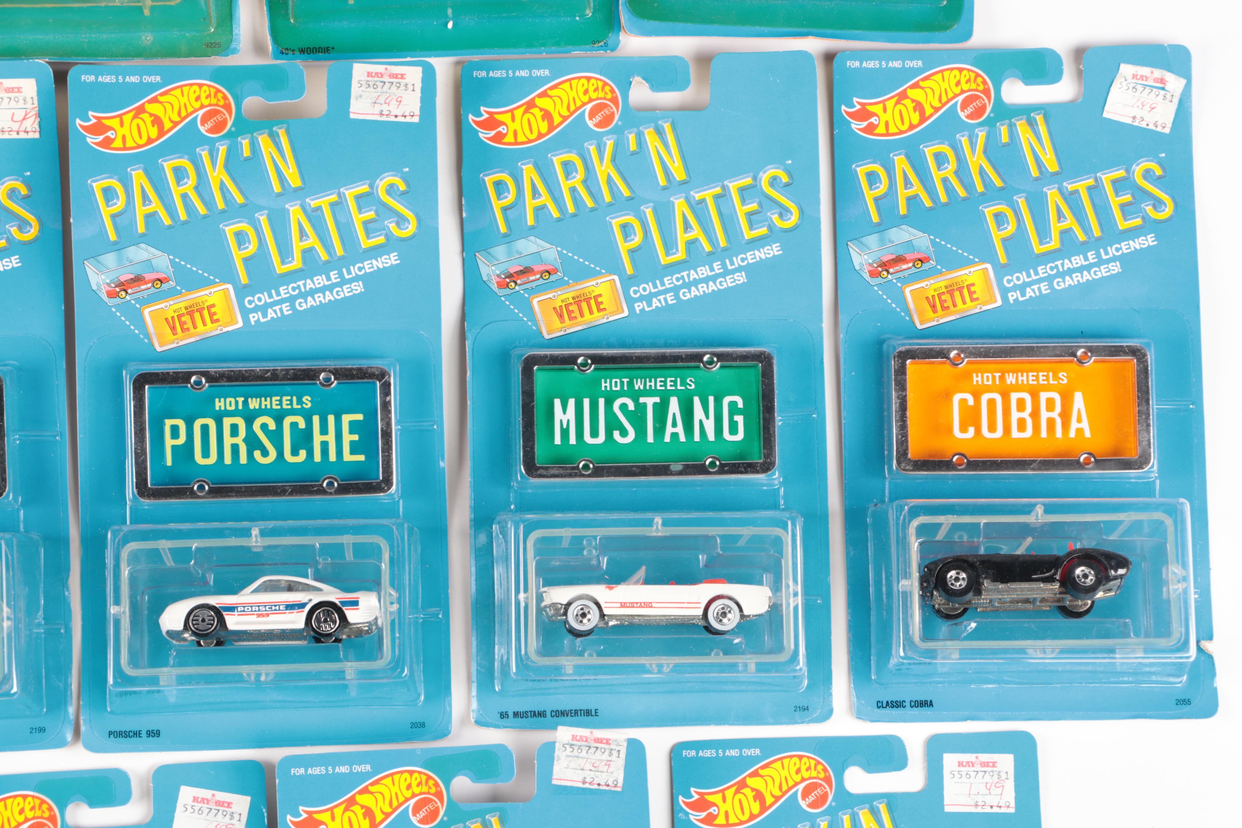 Hot Wheels "Sol Air CX-4" and More Park 'N Plates Series Toy Cars, 1988