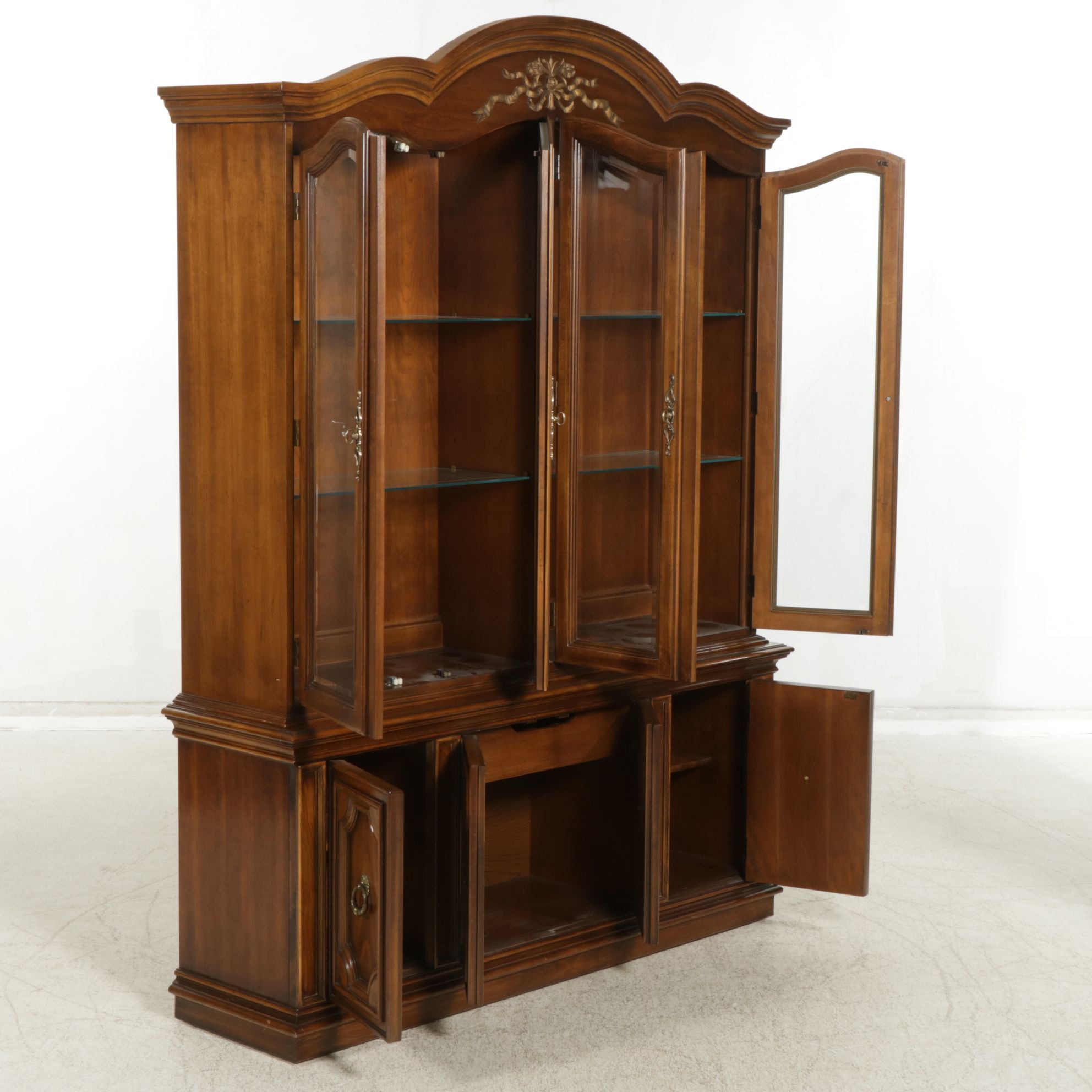 Thomasville Walnut China Cabinet, Late 20th Century