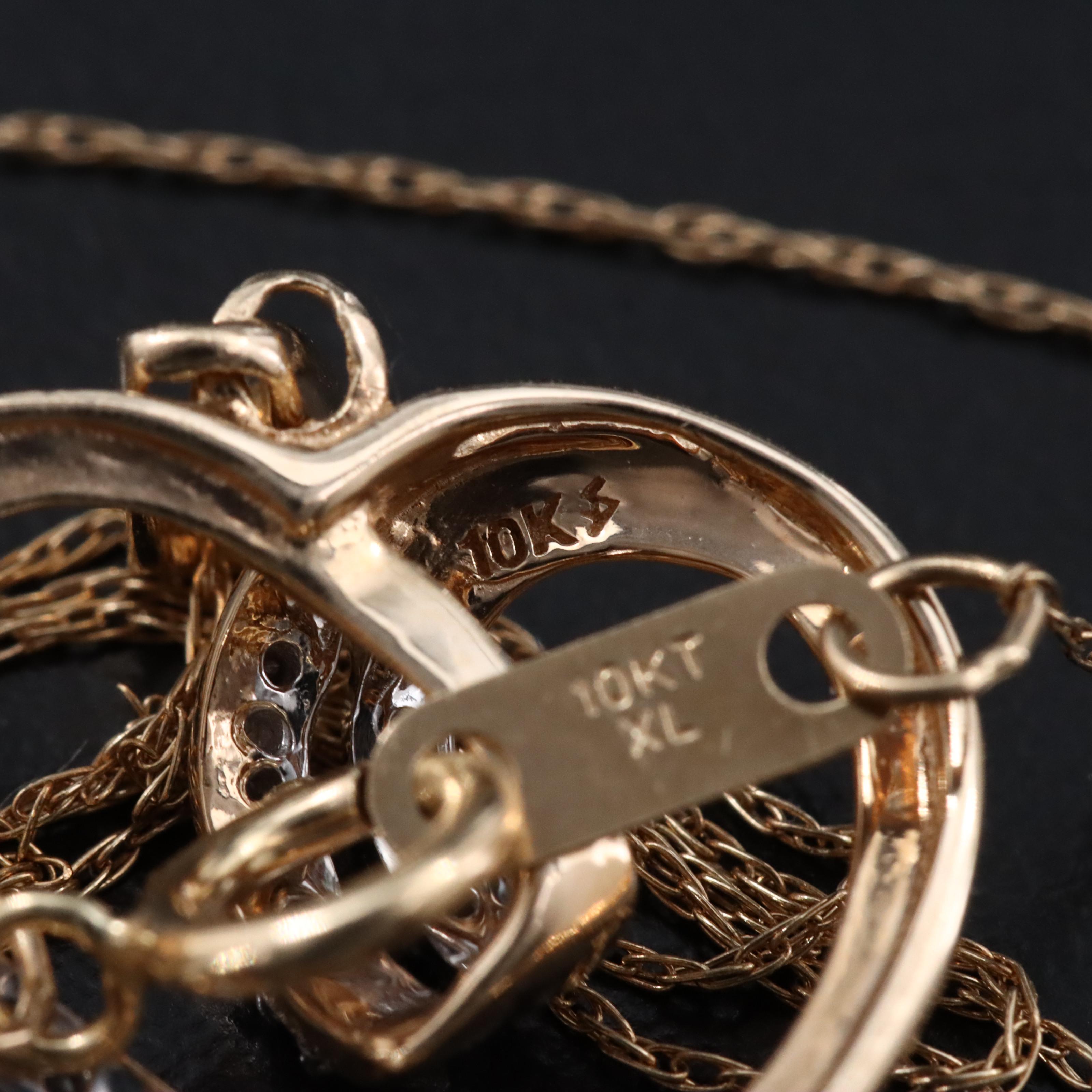 10K 0.10 CTW Diamond Heart Pendant Necklace