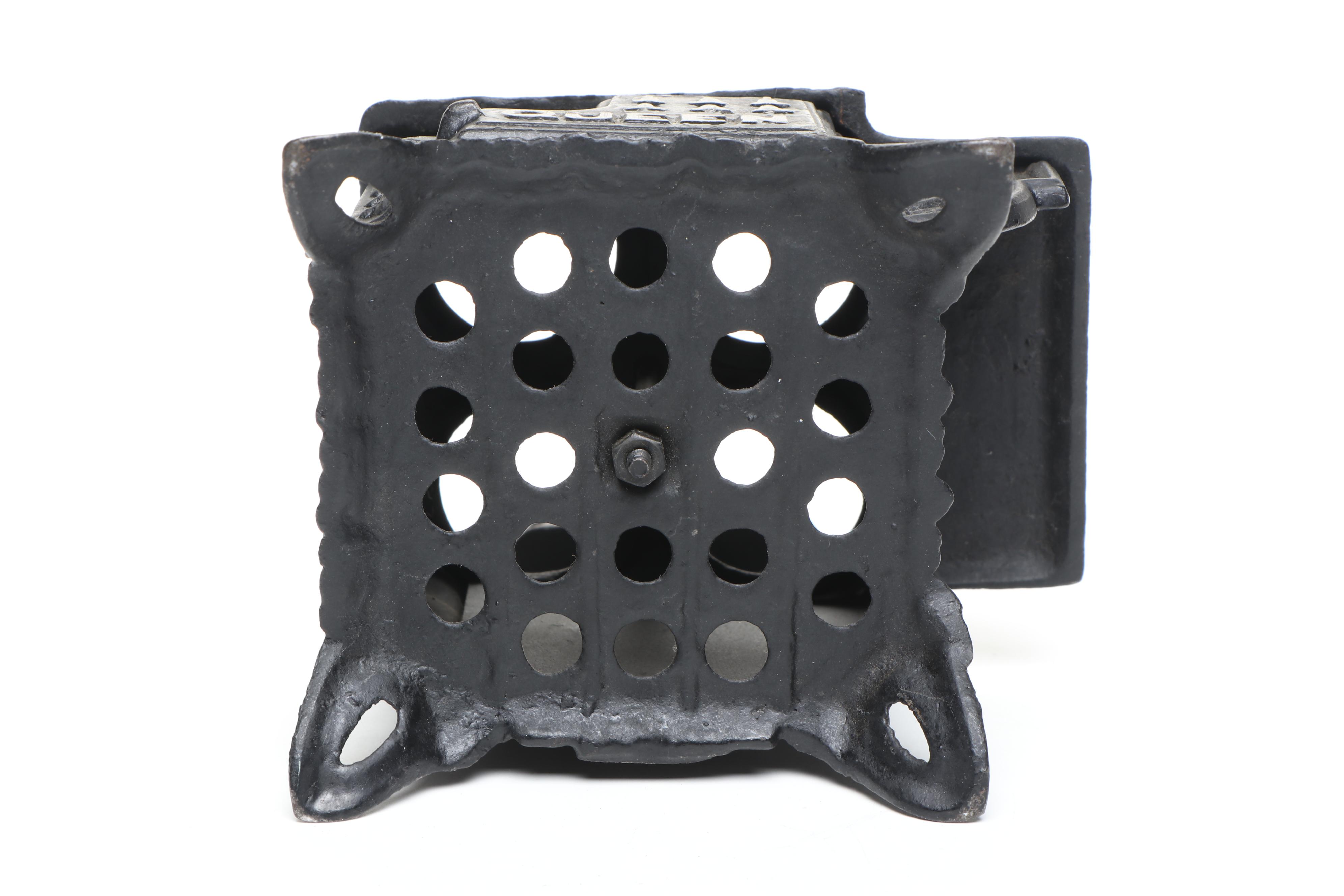 Queen Cast Iron Miniature Range with Pots, Pans, and Other Accessories