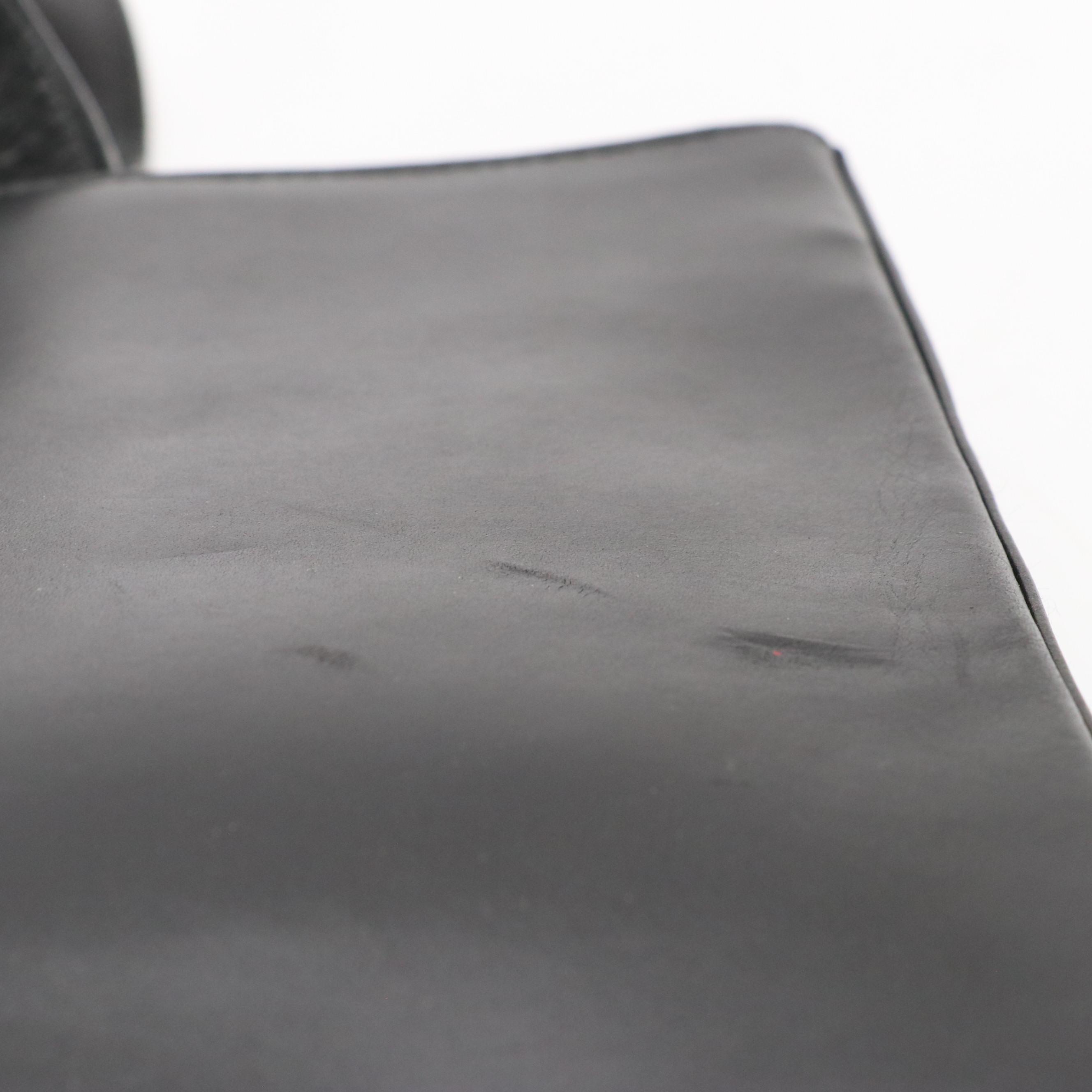 Salvatore Ferragamo Shoulder Bag in Leather with Gancini Hardware