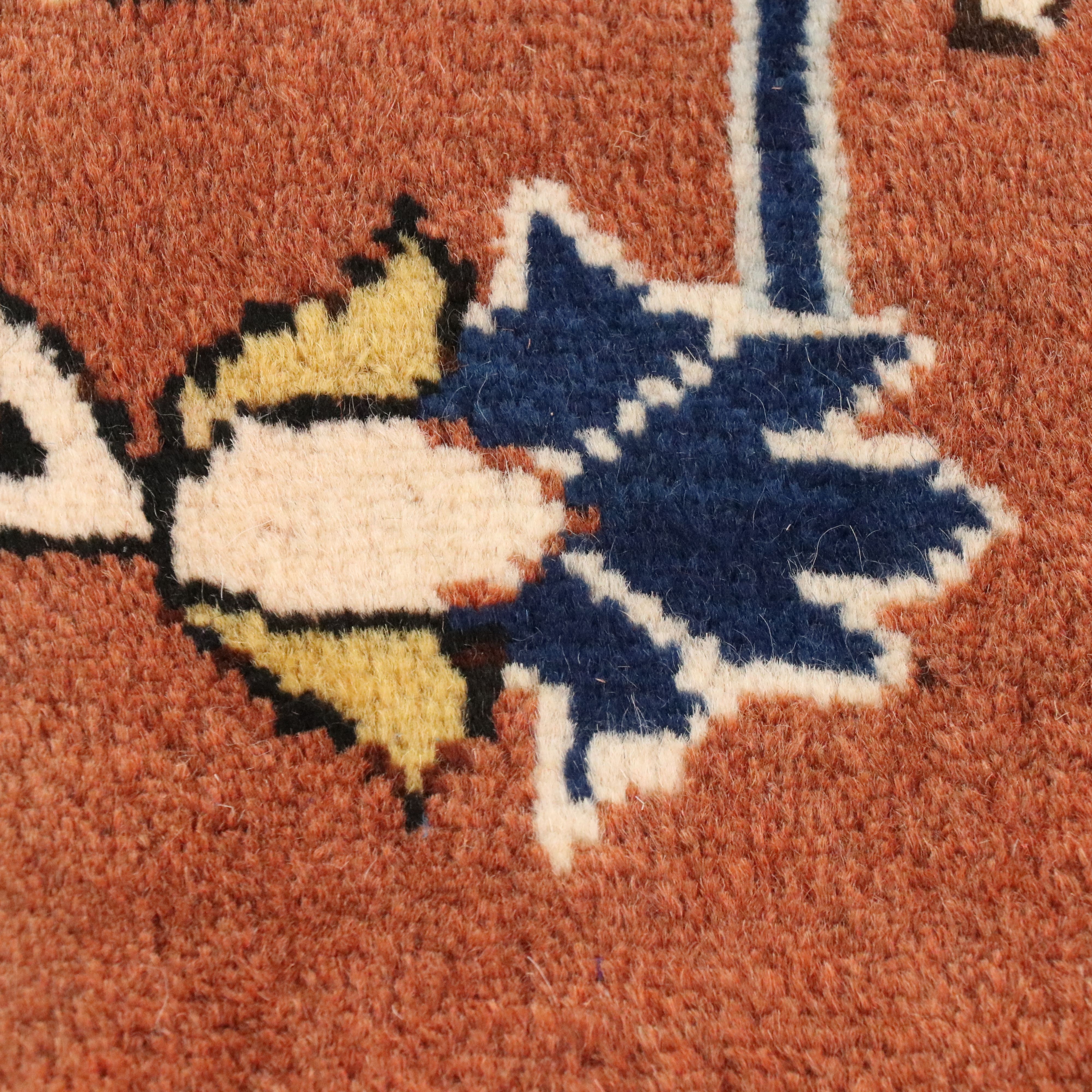 9'5 x 13'2 Hand-Knotted Persian Heriz Room-Sized Rug