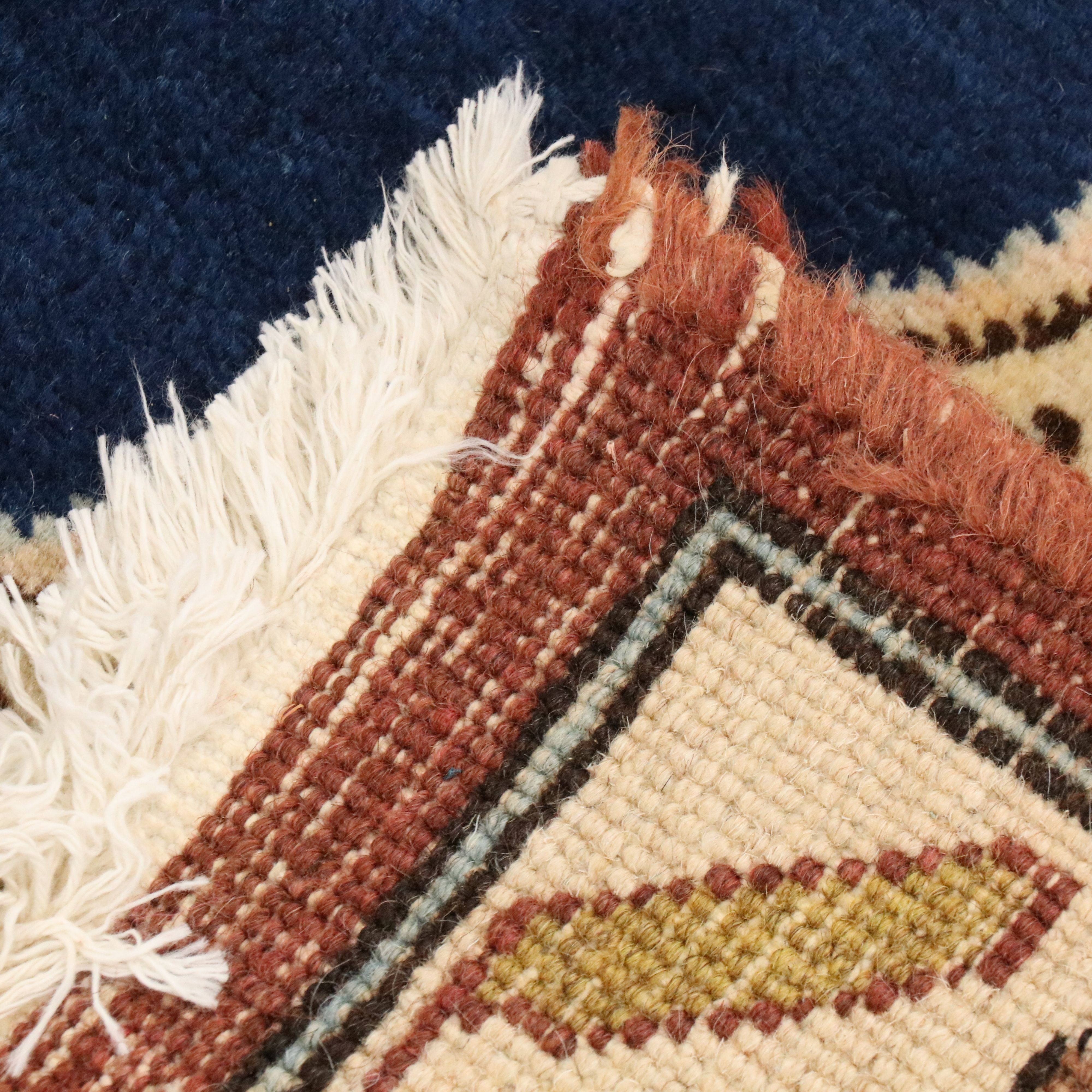 9'5 x 13'2 Hand-Knotted Persian Heriz Room-Sized Rug