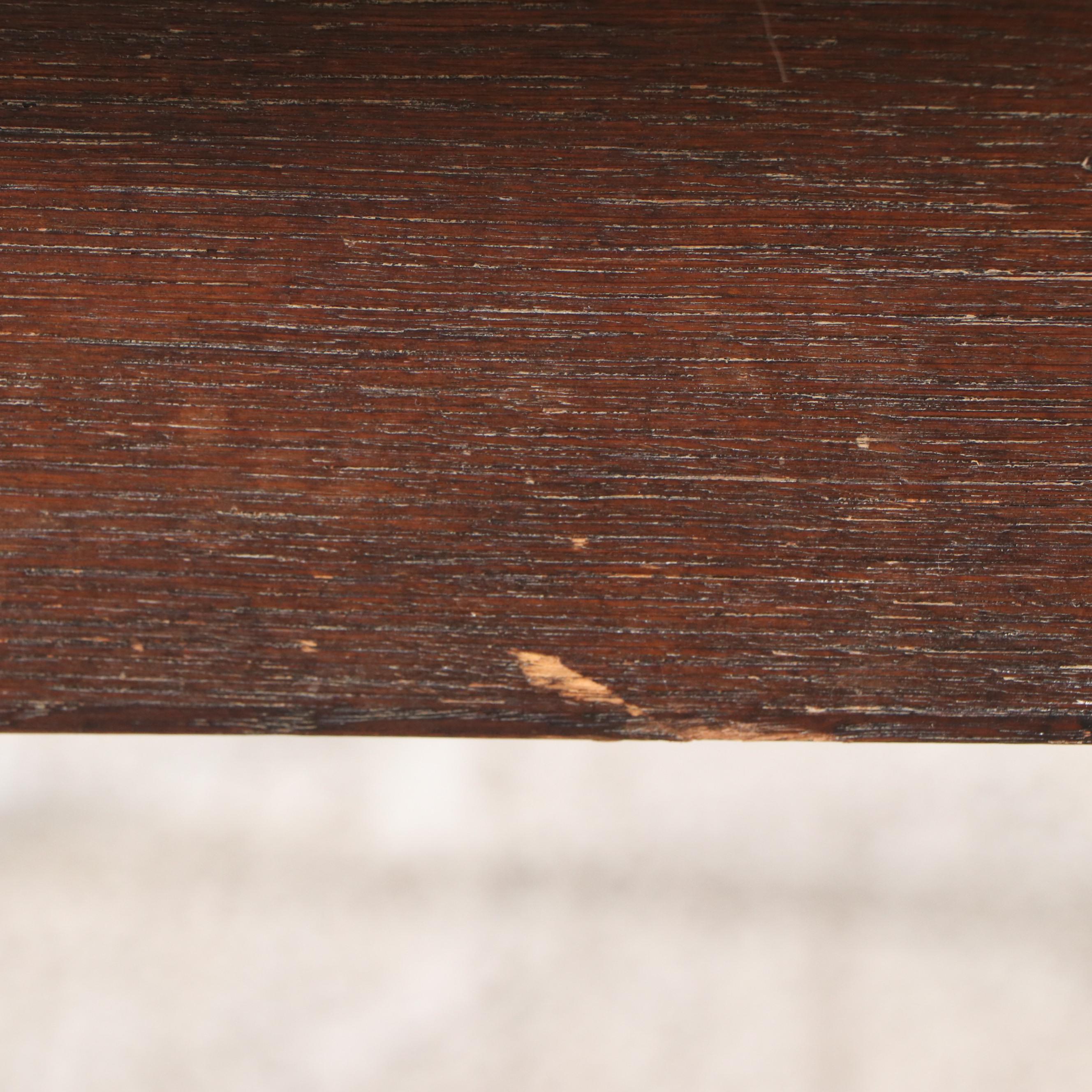 Queen Anne Style Oak Drop-Leaf Table