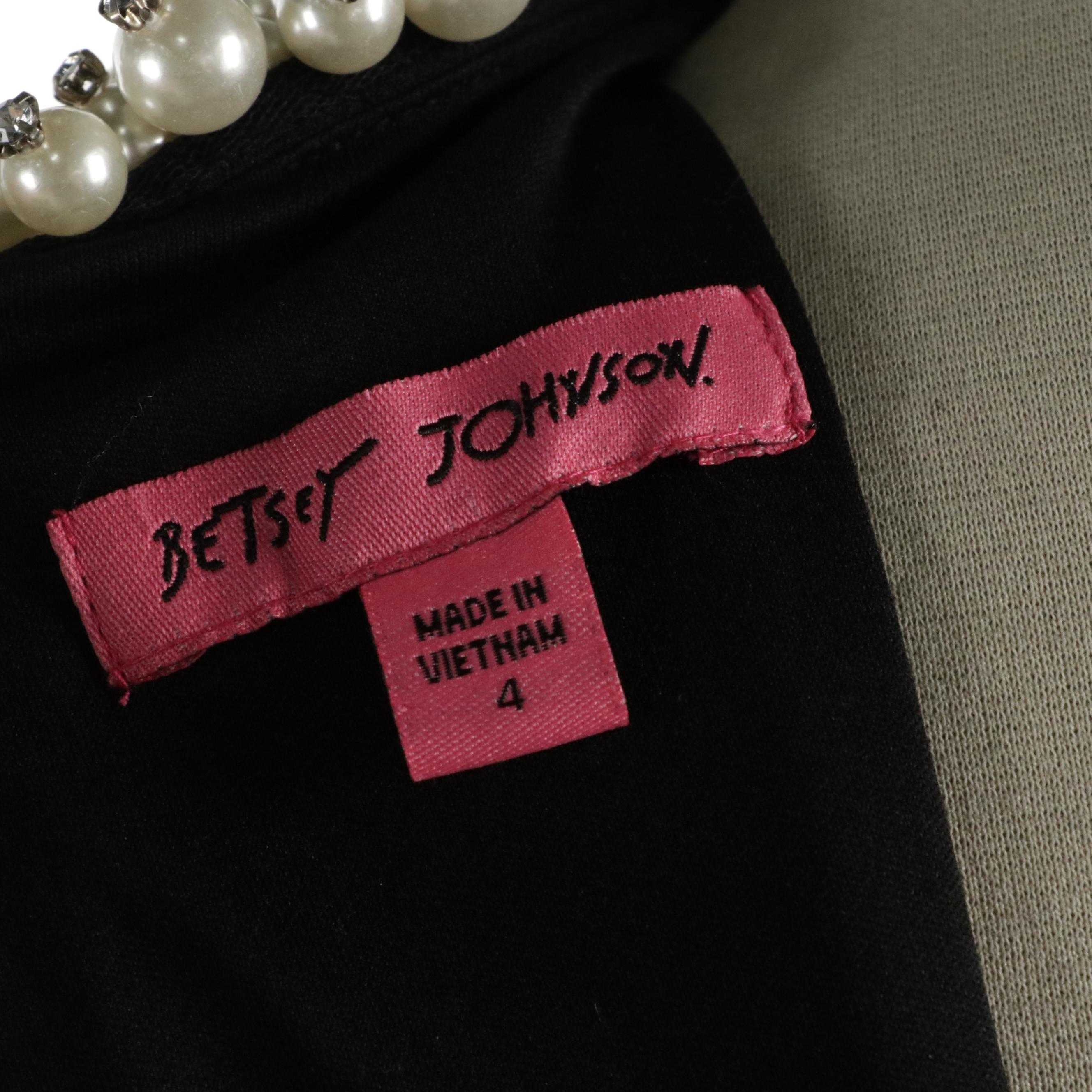 Betsey Johnson Embellished Black Sleeveless Cocktail Dress with Beaded Neckline