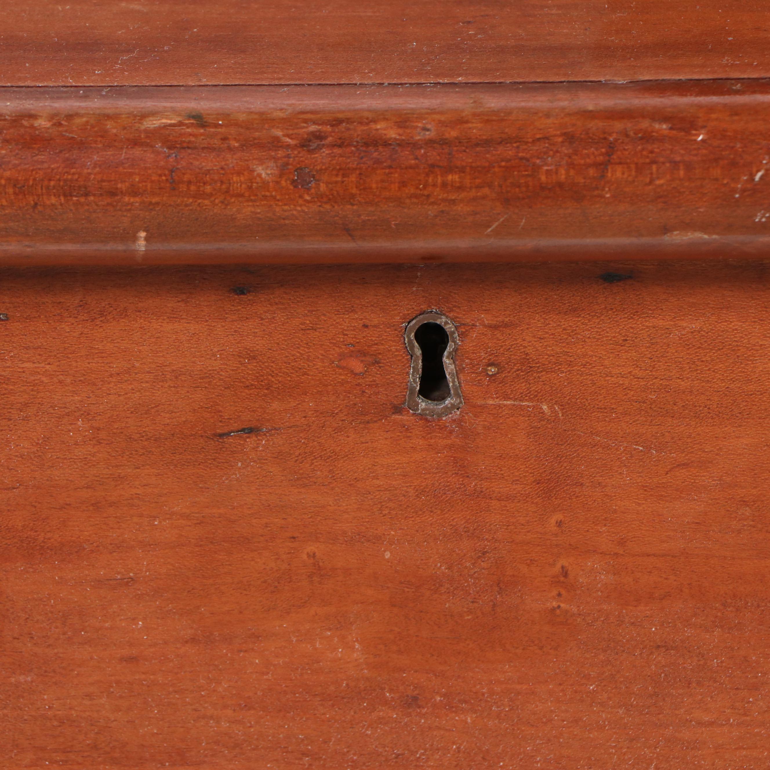 Shaker Style Wooden Blanket Chest