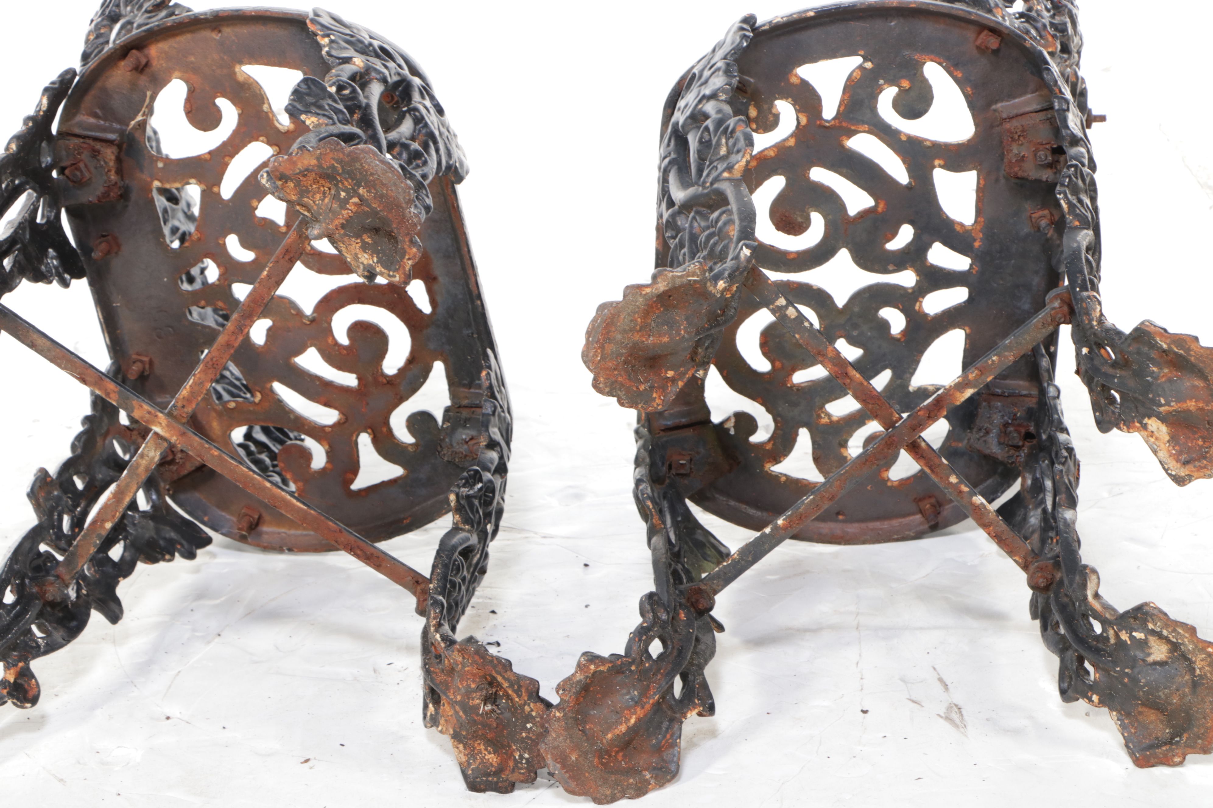 Pair of Victorian Style Painted Cast Metal Grapevine Garden Seats, 20th Century